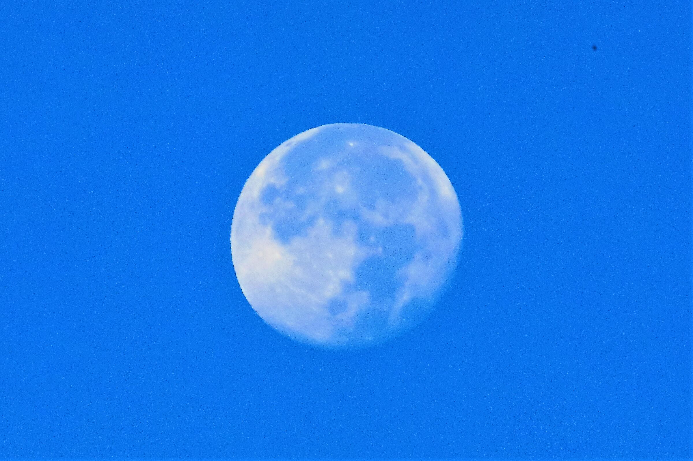 la luna 12-09-2022