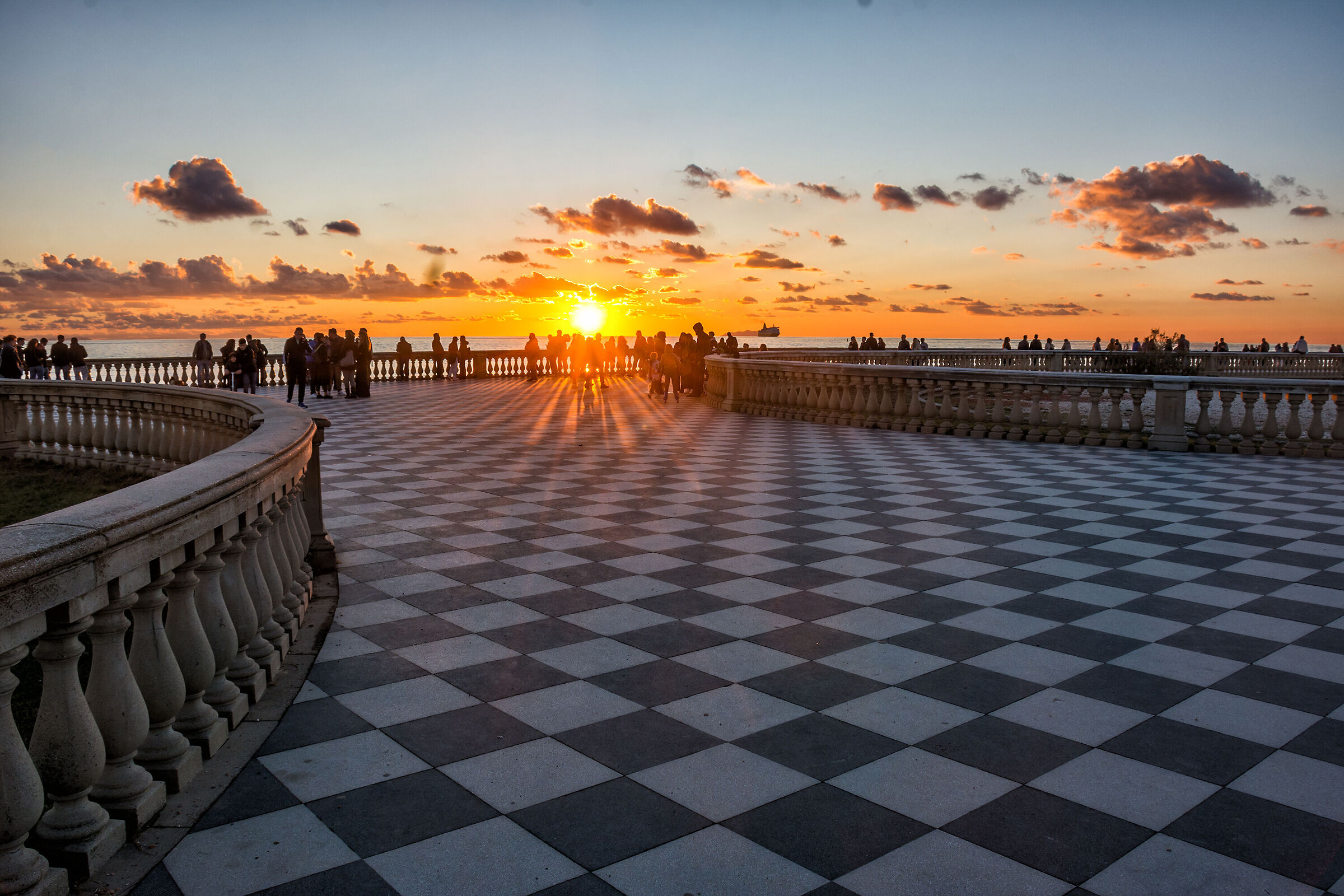 Tramonto alla Terrazza Mascagni