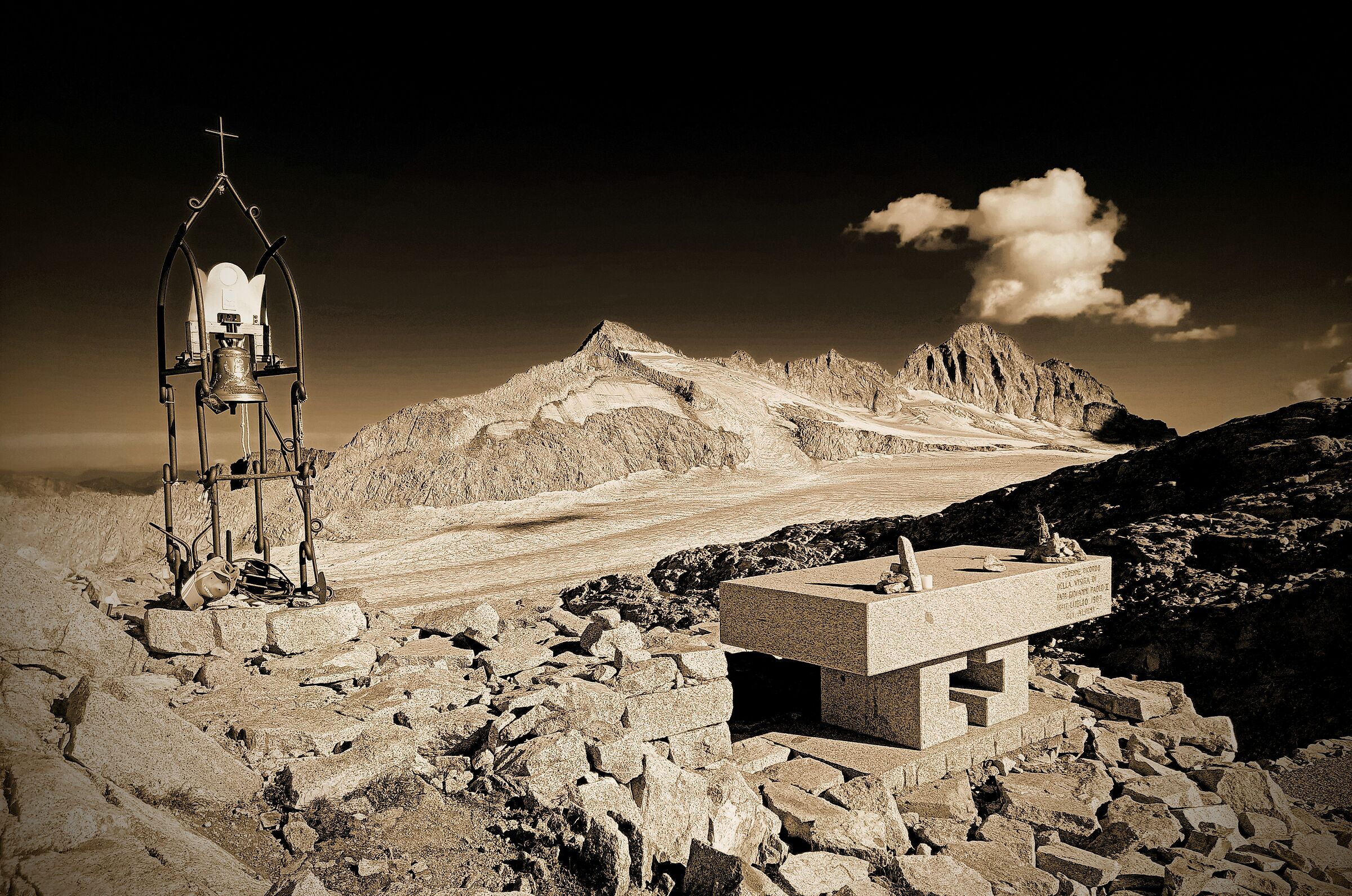 Più su fino ad accarezzare Dio