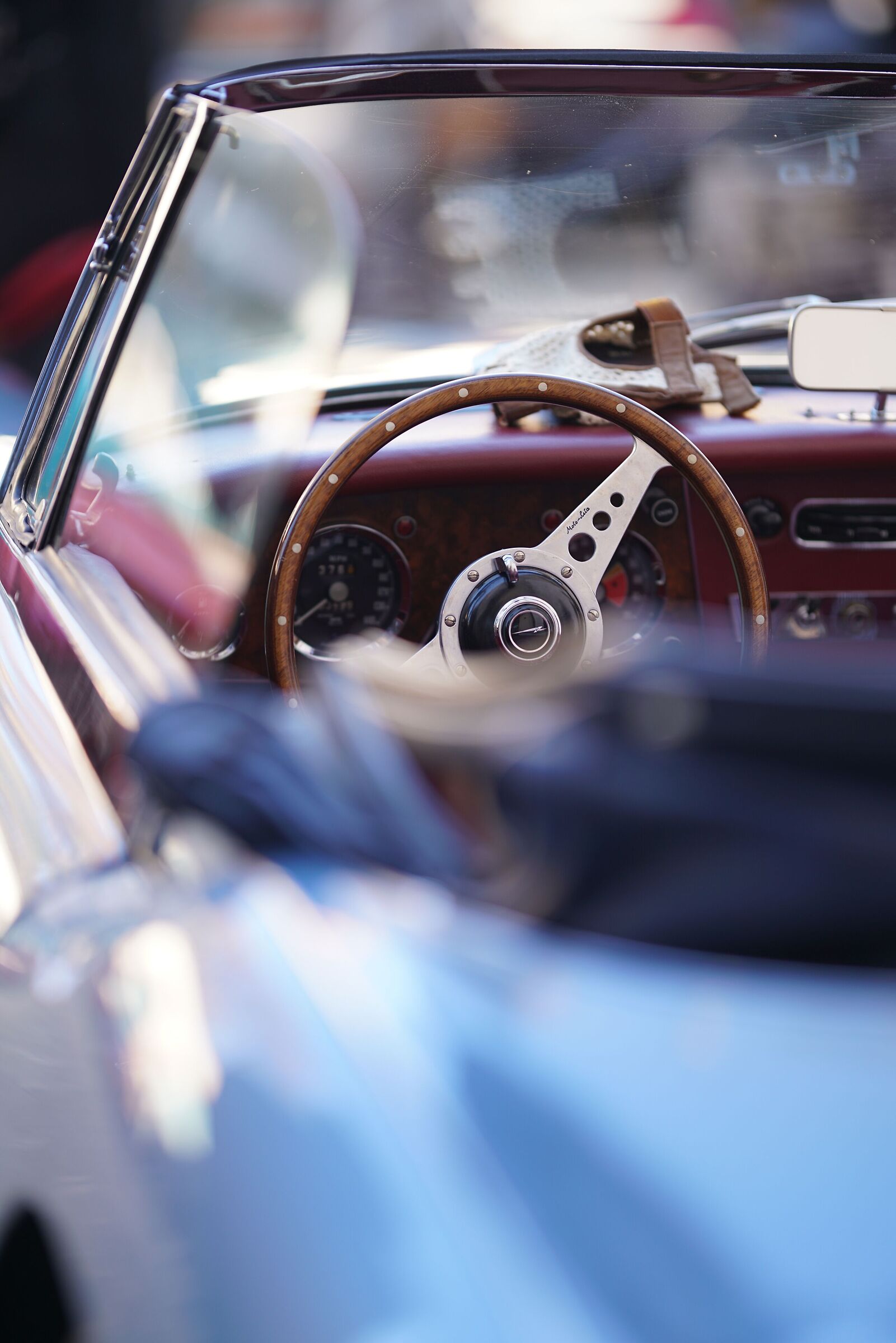 Austin-Healey 3000 Mk2, Cars and fashion of yesteryear
