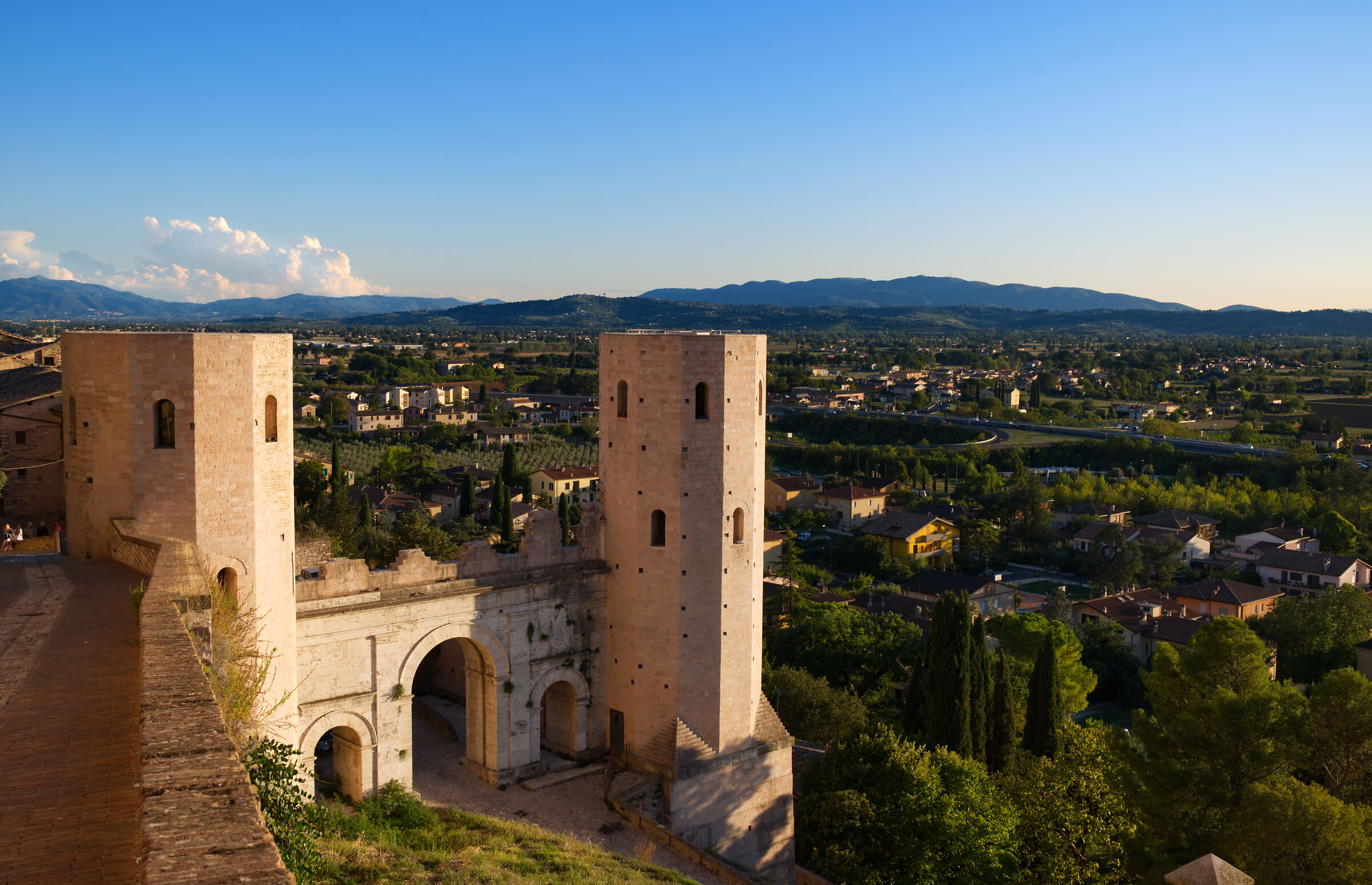 La porta di Venere, Spello