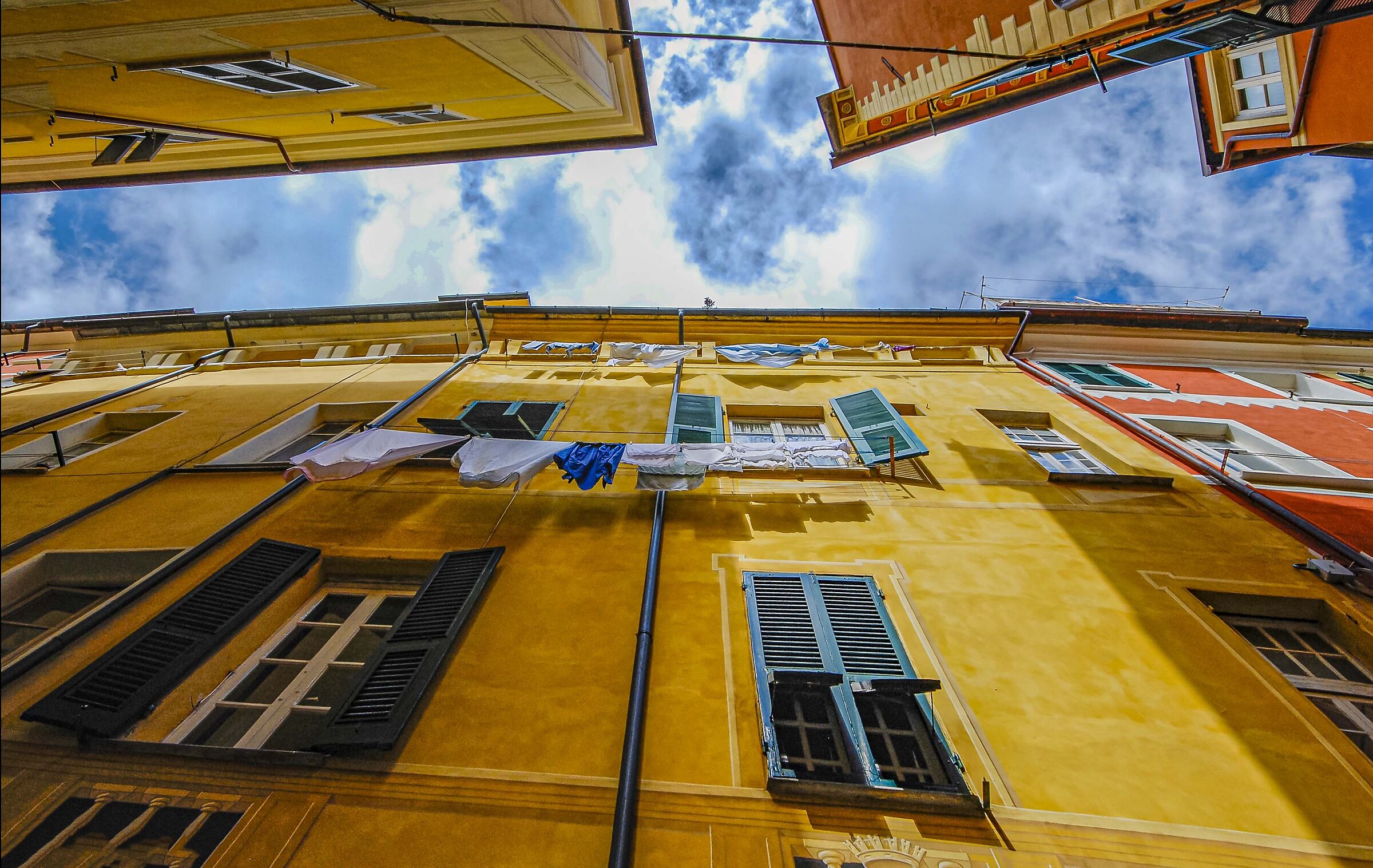 hanging cloths