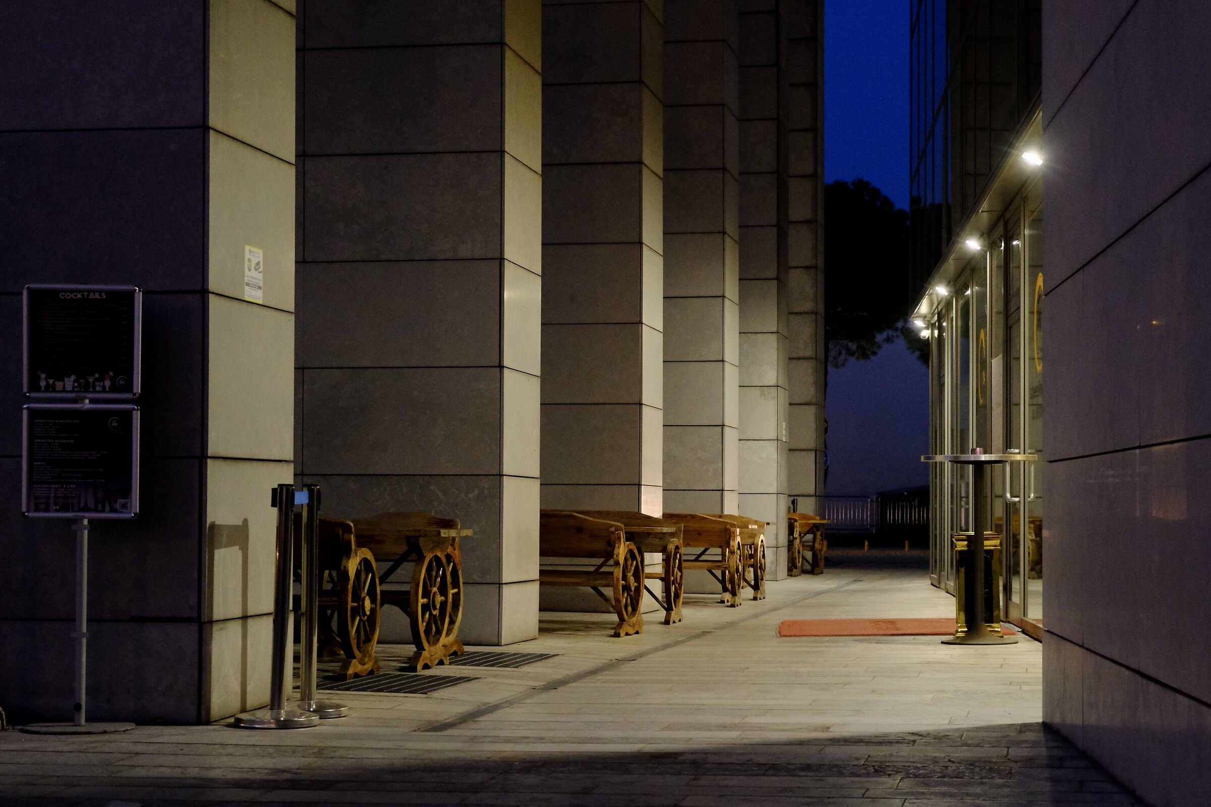 Restaurant Waiting for Customers
