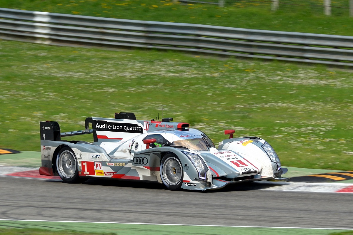 Audi test monza 2013-3