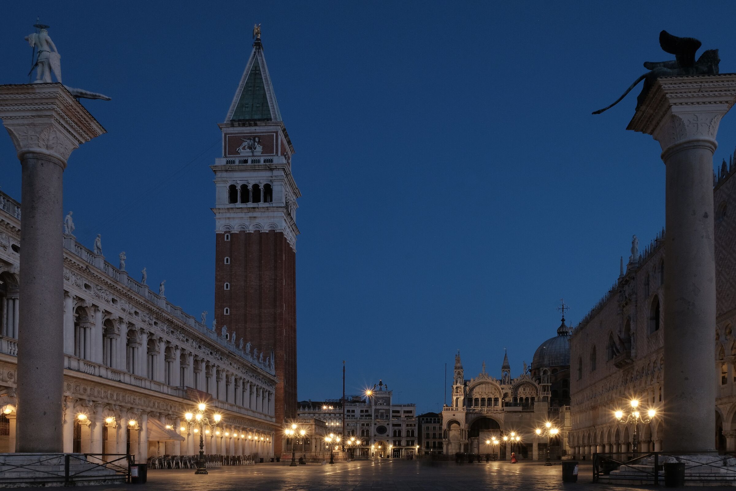 Venezia Notte 4 - Maschera in Posa - Modificata