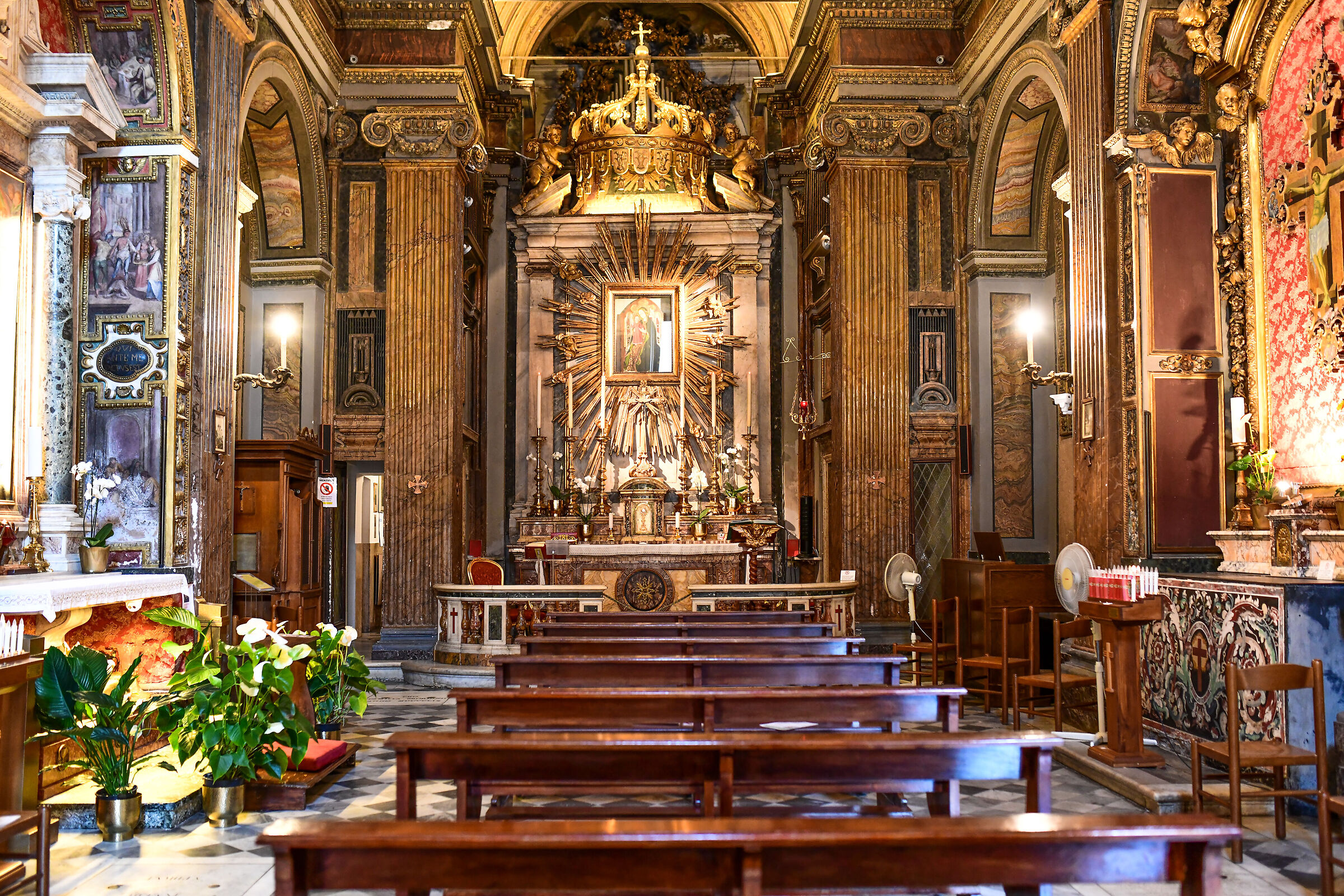 Rome-Church of Santa Maria in Trivio