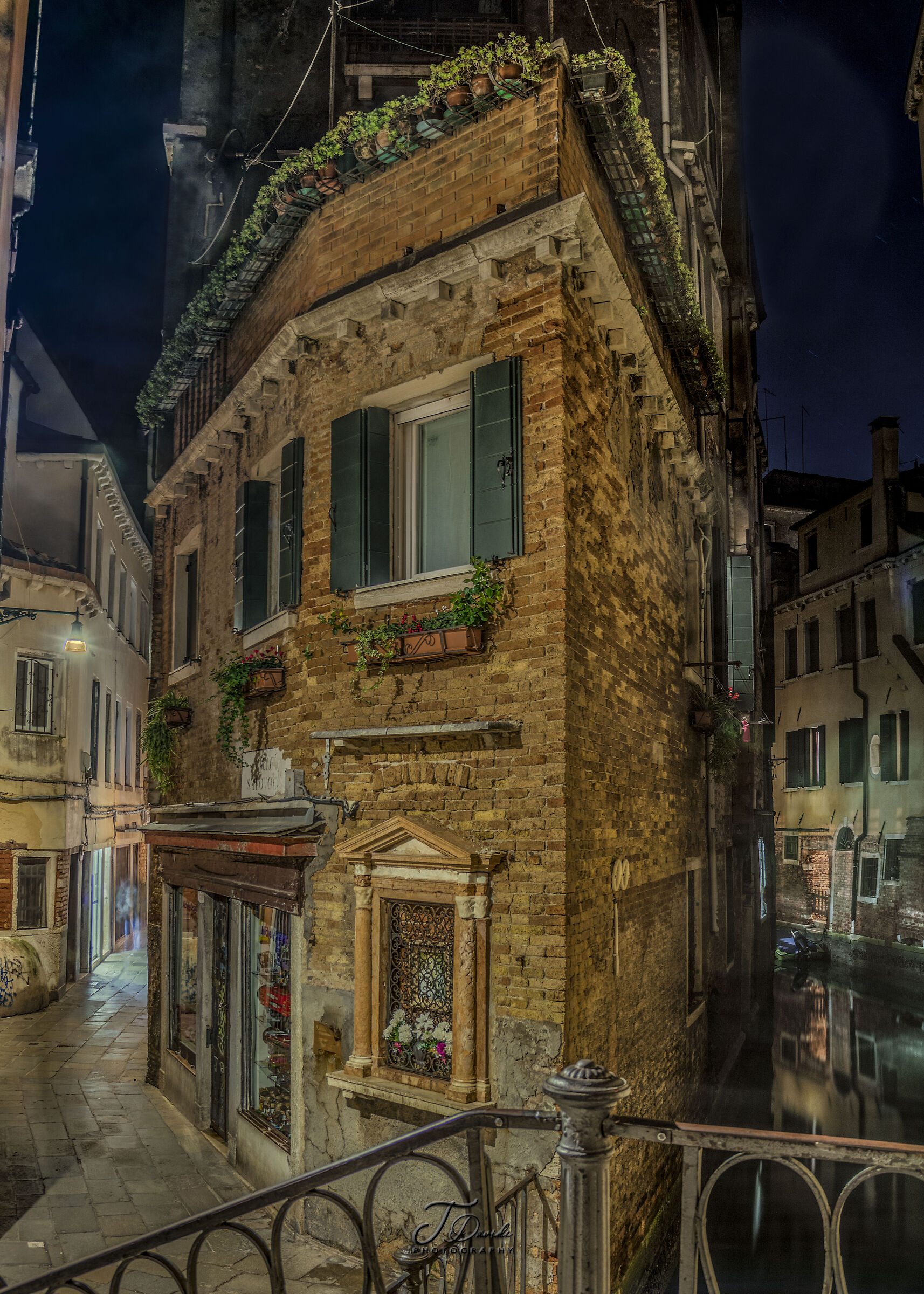 The corner house