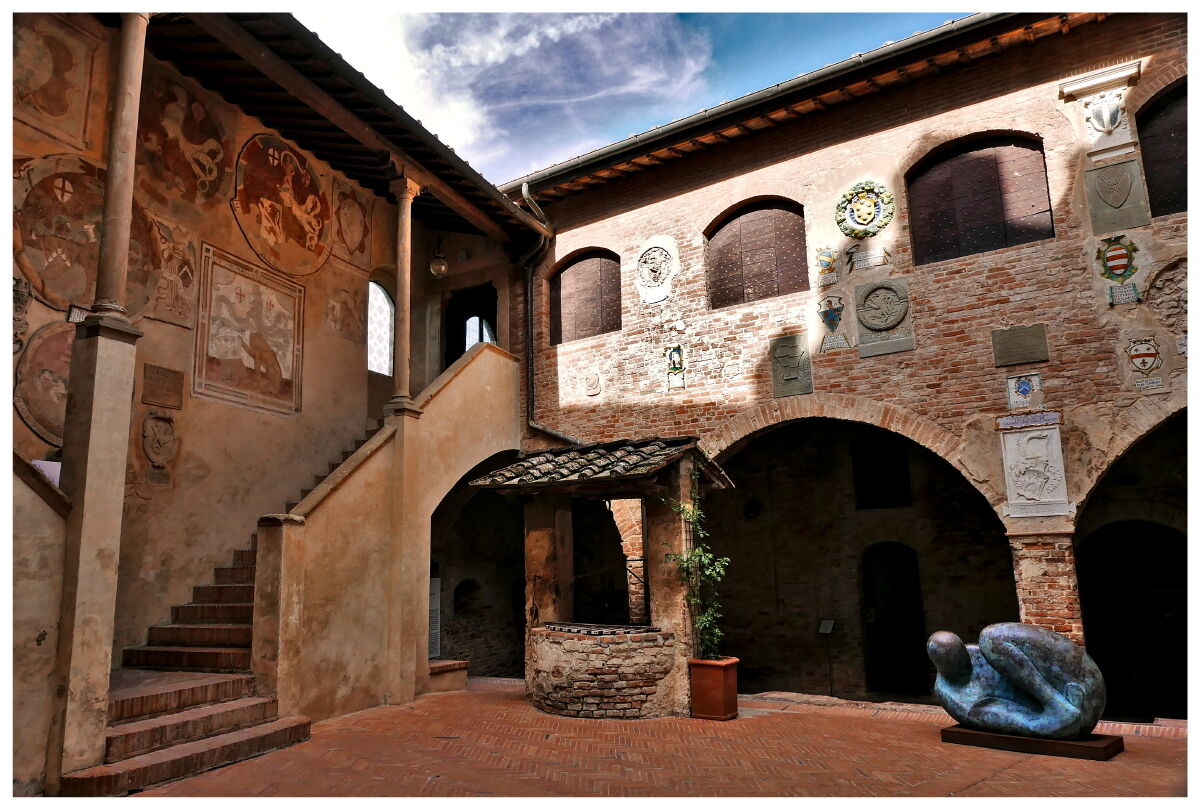 Certaldo - FI - Palazzo Pretorio