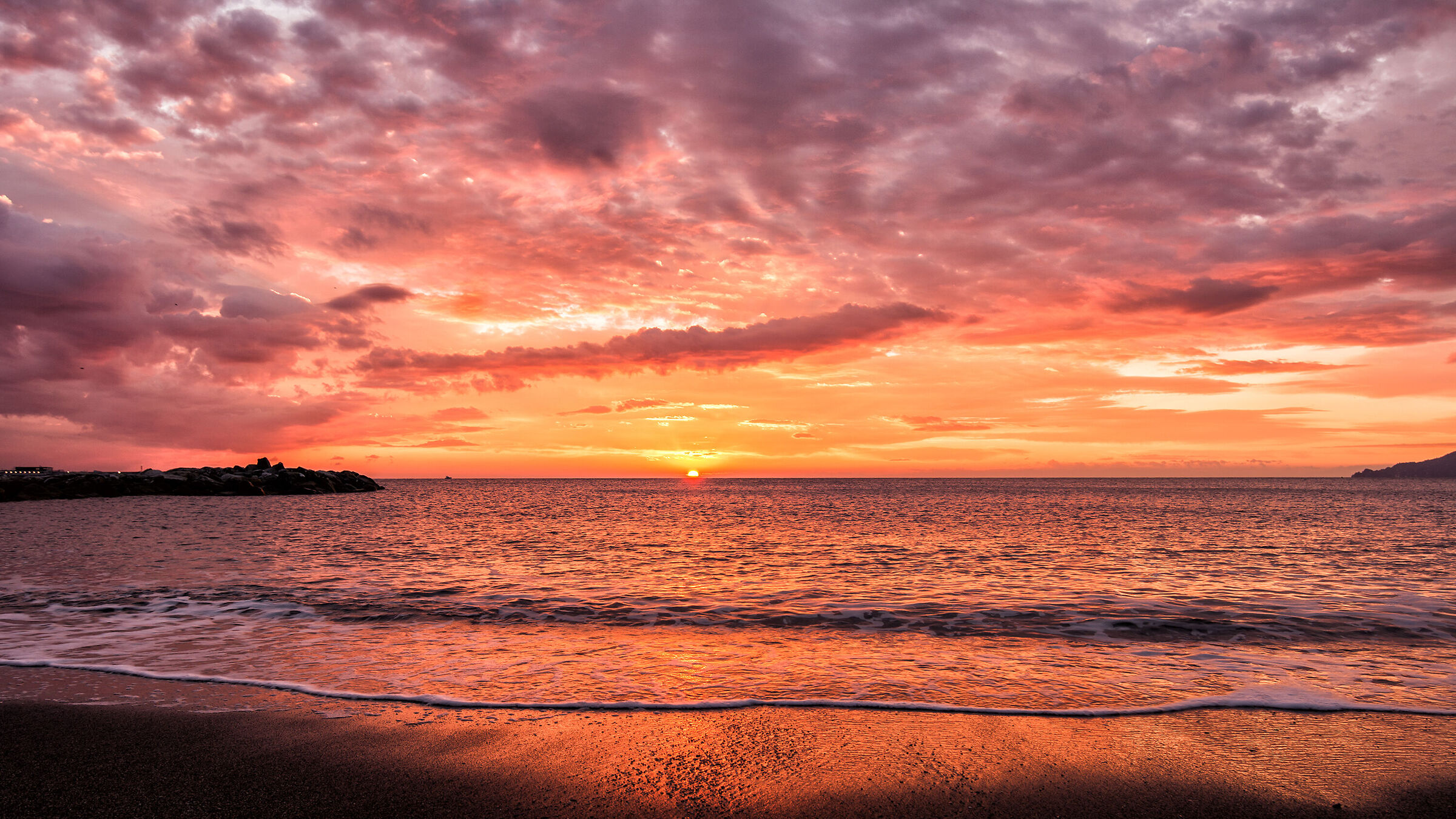 The Bay of Fables at sunset