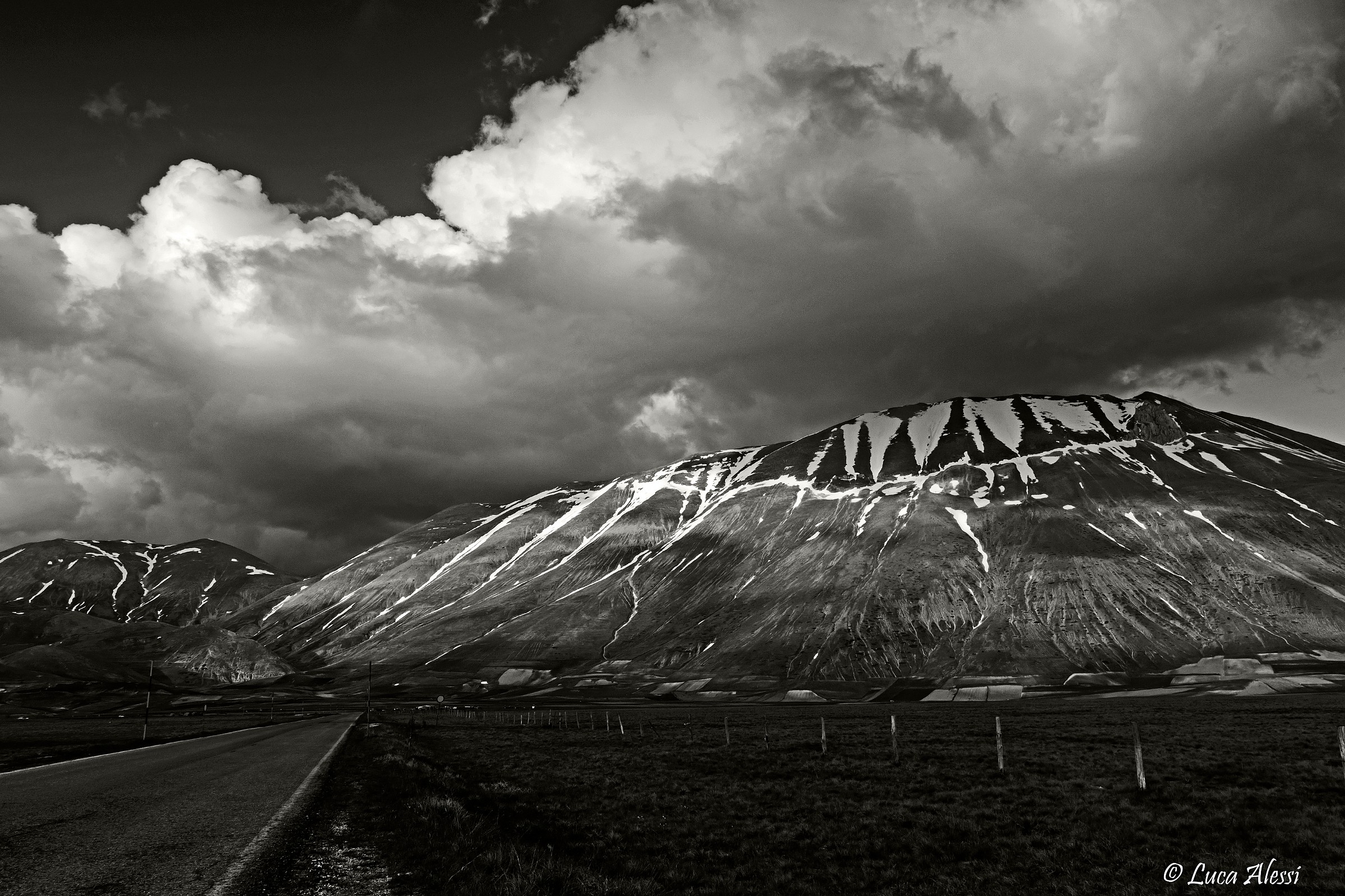 Monte Vettore da pian Grande di Castelluccio