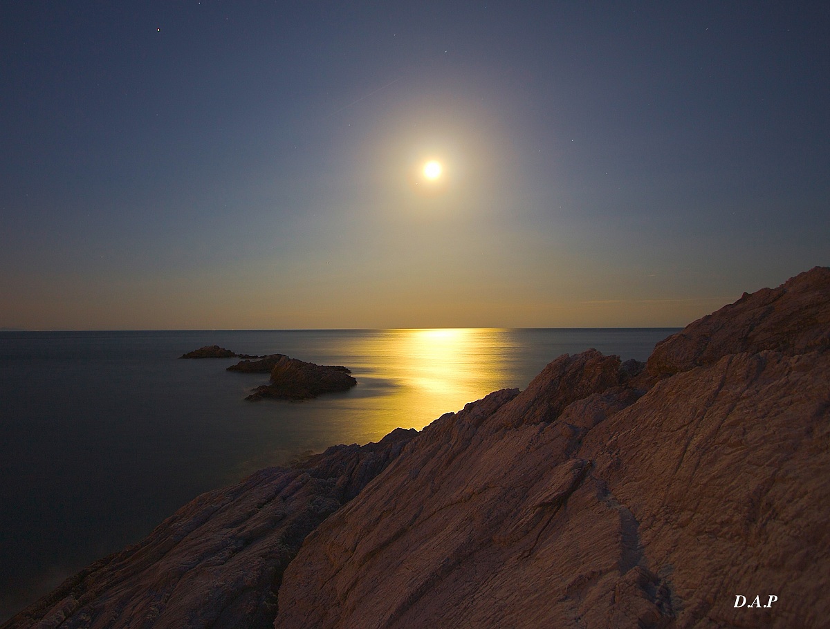 Al chiar di luna..........