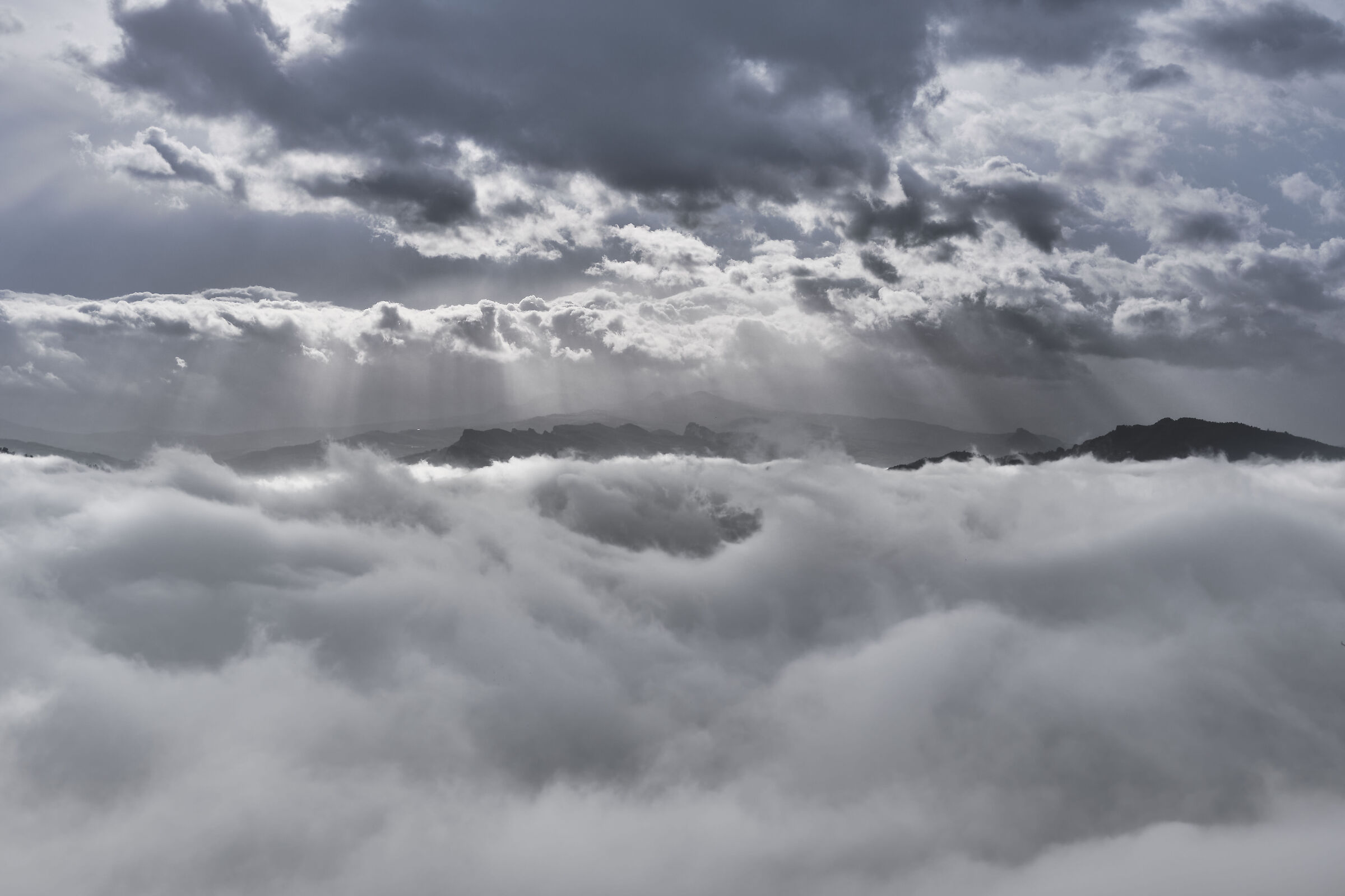 Il Montefeltro tra le nuvole