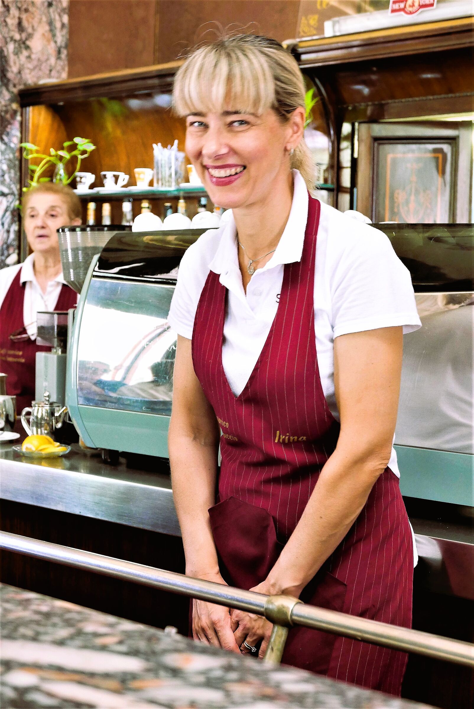 Toh! La Irina, mi ha riconosciuto!