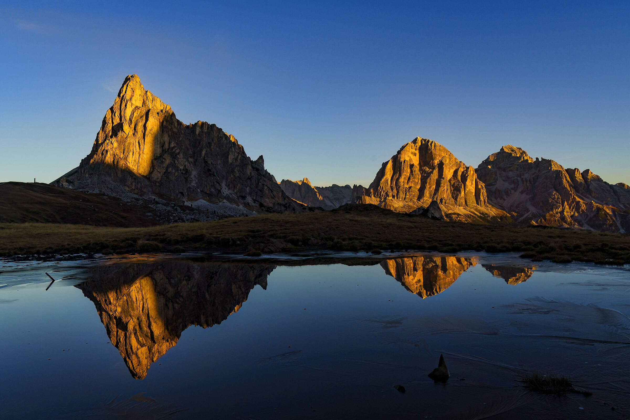 Riflessi dolomitici - Passo Giau Ra Gusela