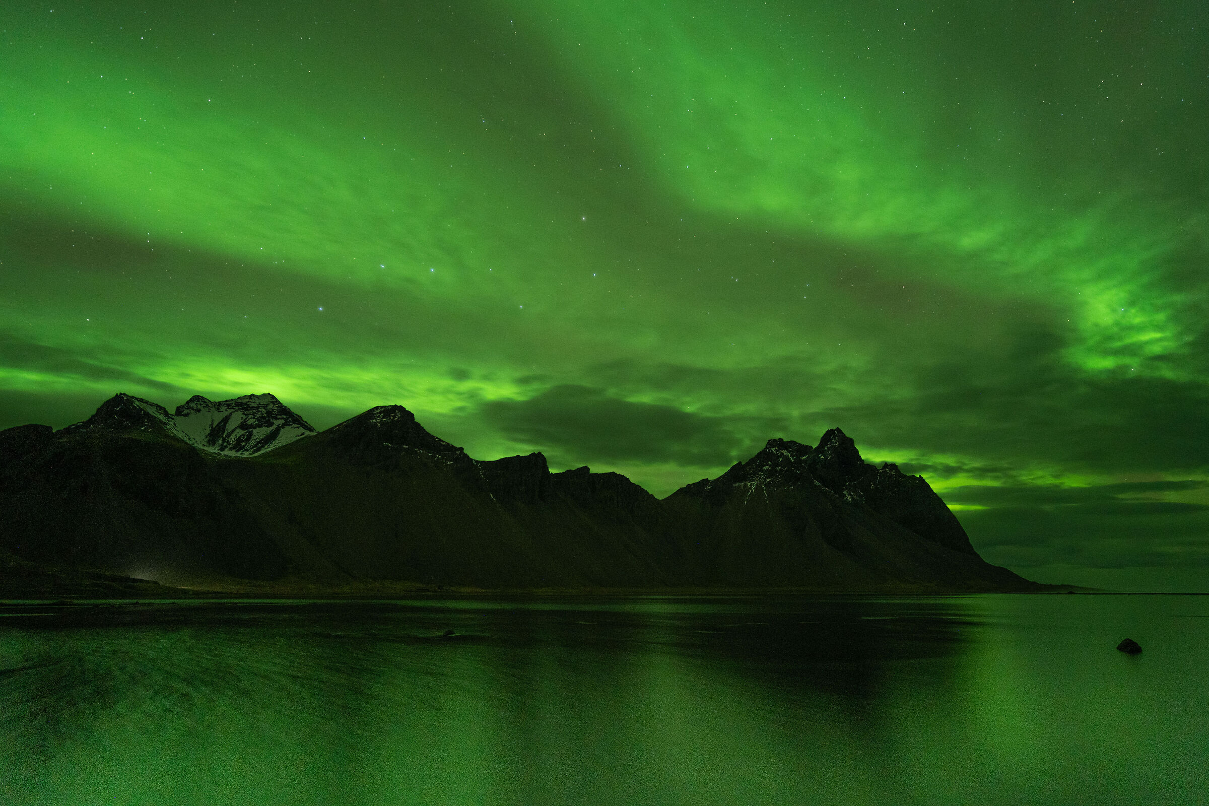 Aurora to Vestrahorn