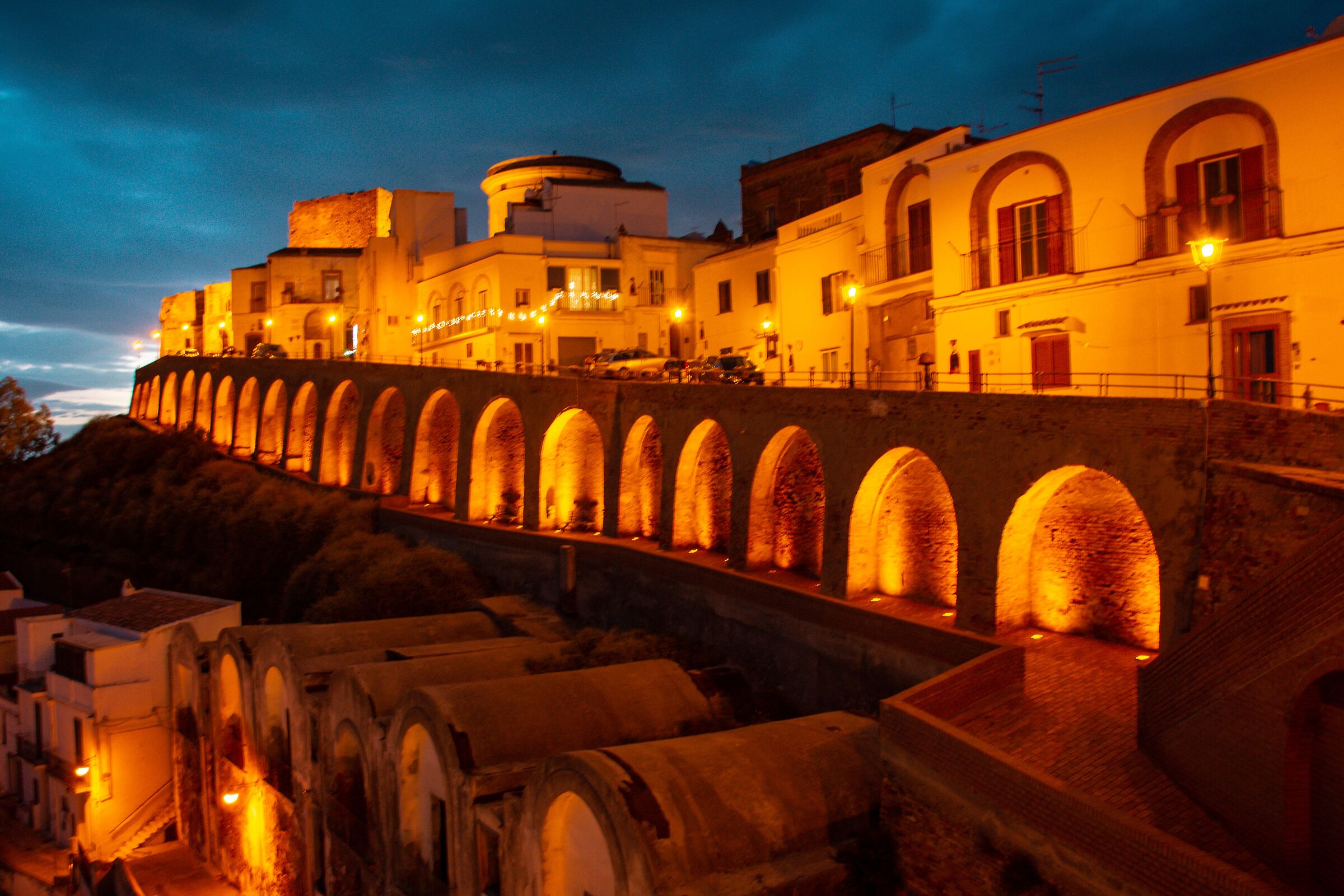 The buttresses of Pisticci. (MT)