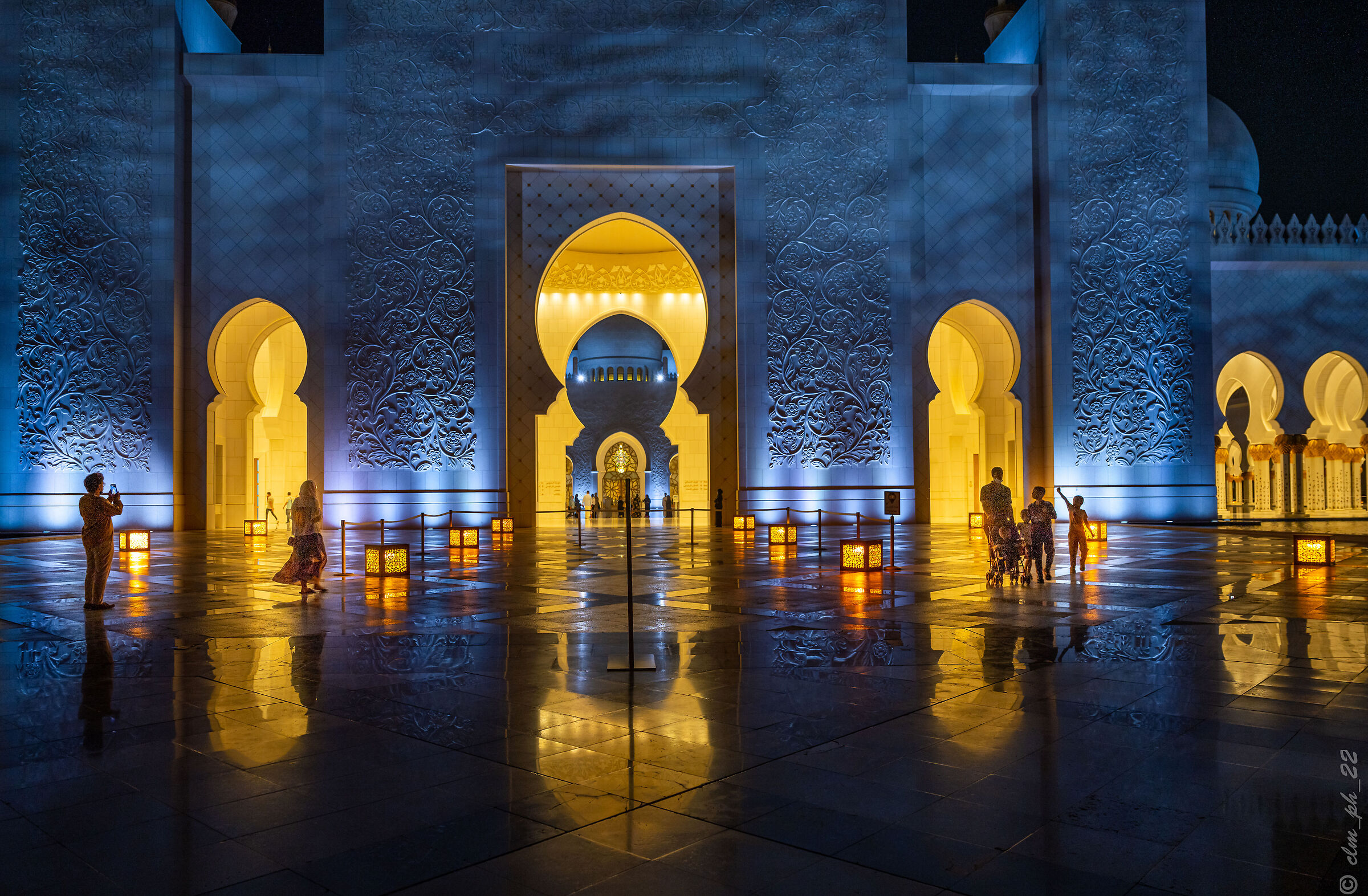 Abudabi, Sheikh Zayed Grand Mosque