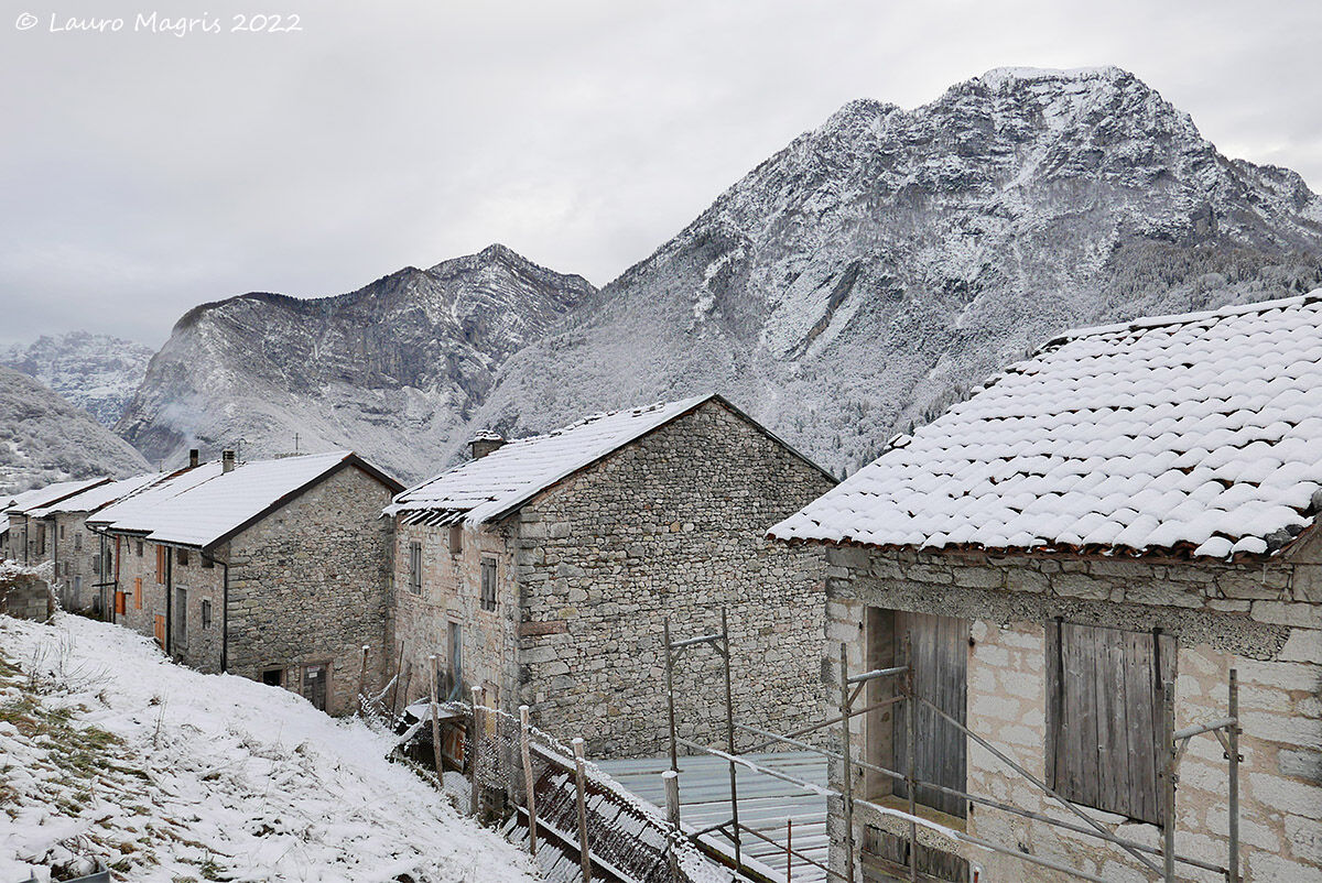 Ci sta un camino che fuma