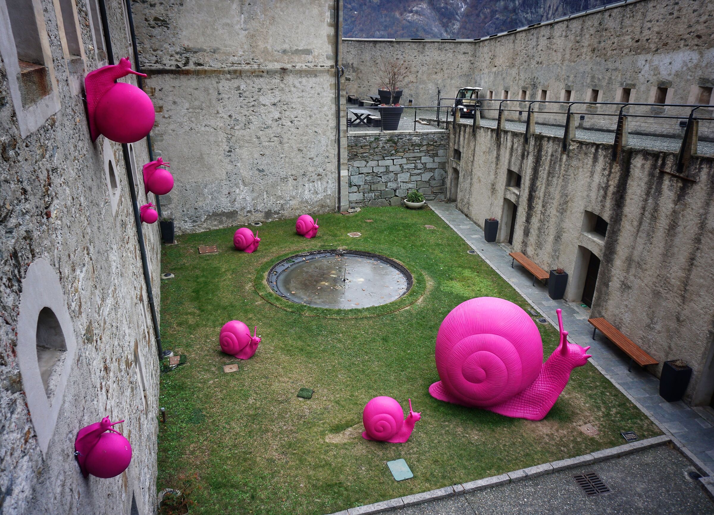 Art with recycled plastic