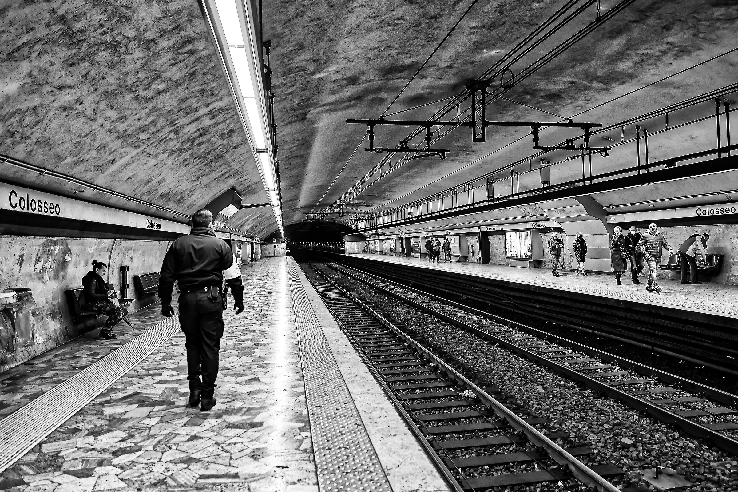 Metro Colosseo