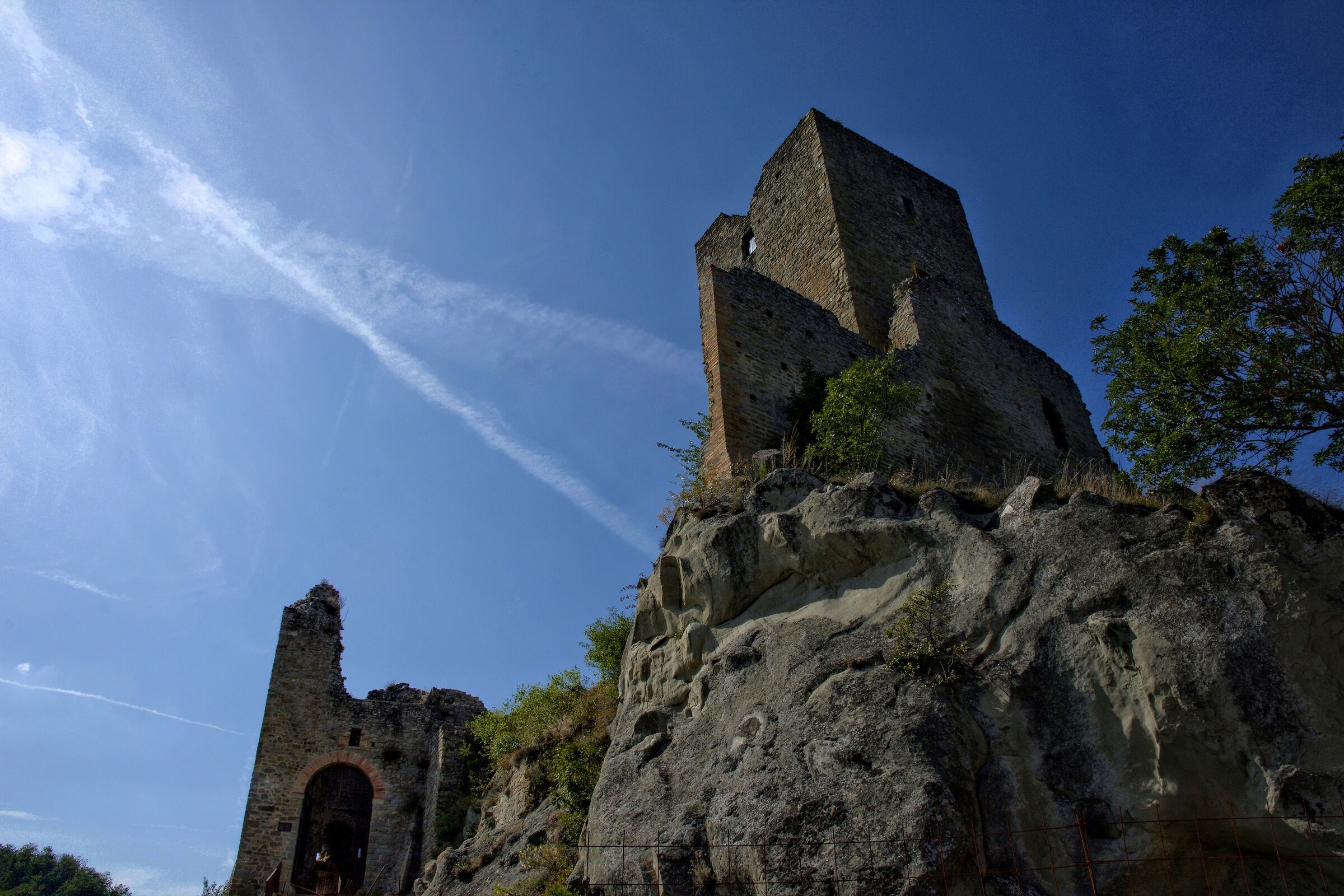 Canossa ruderi che trasudano storia