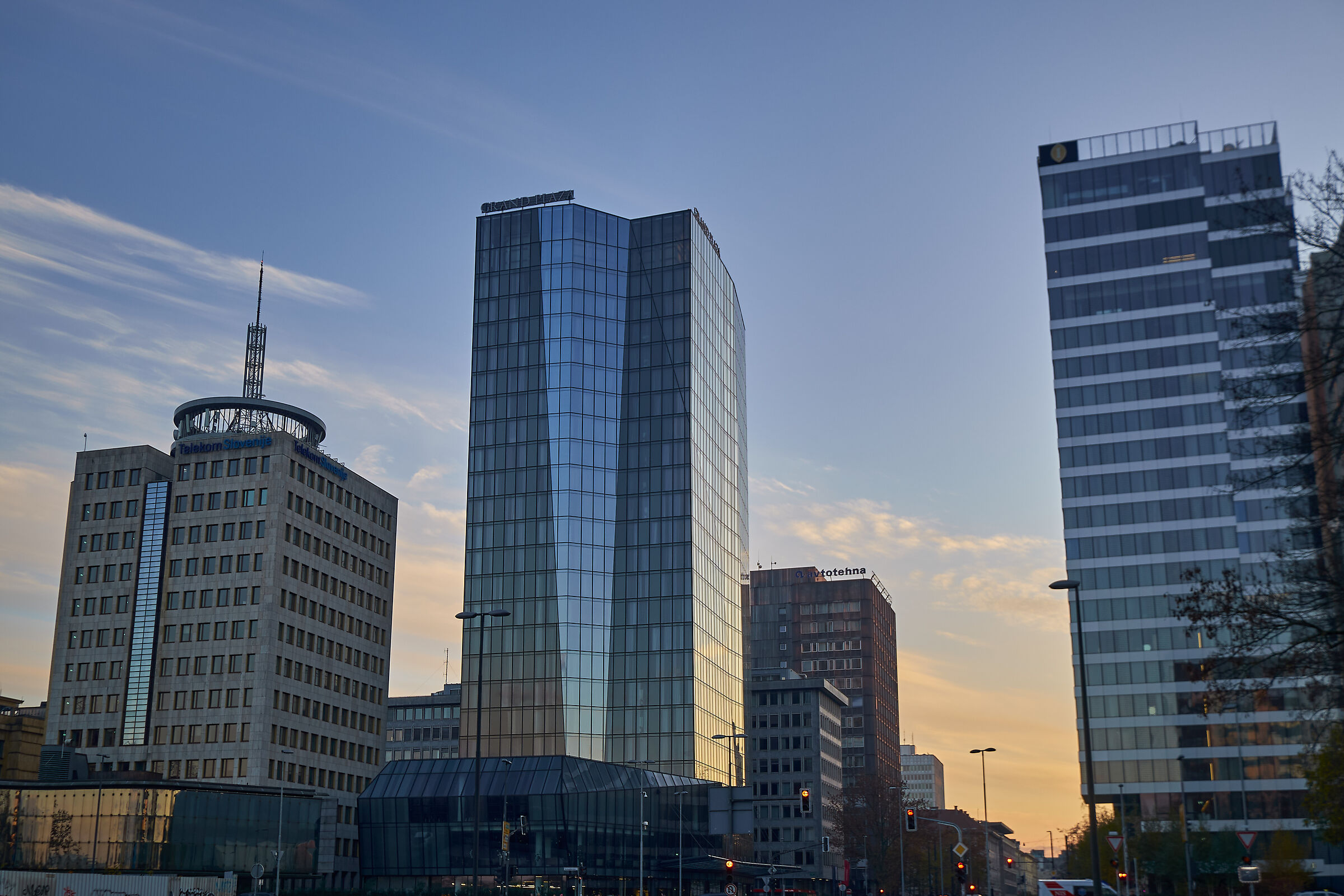 Lubiana skyline al tramonto
