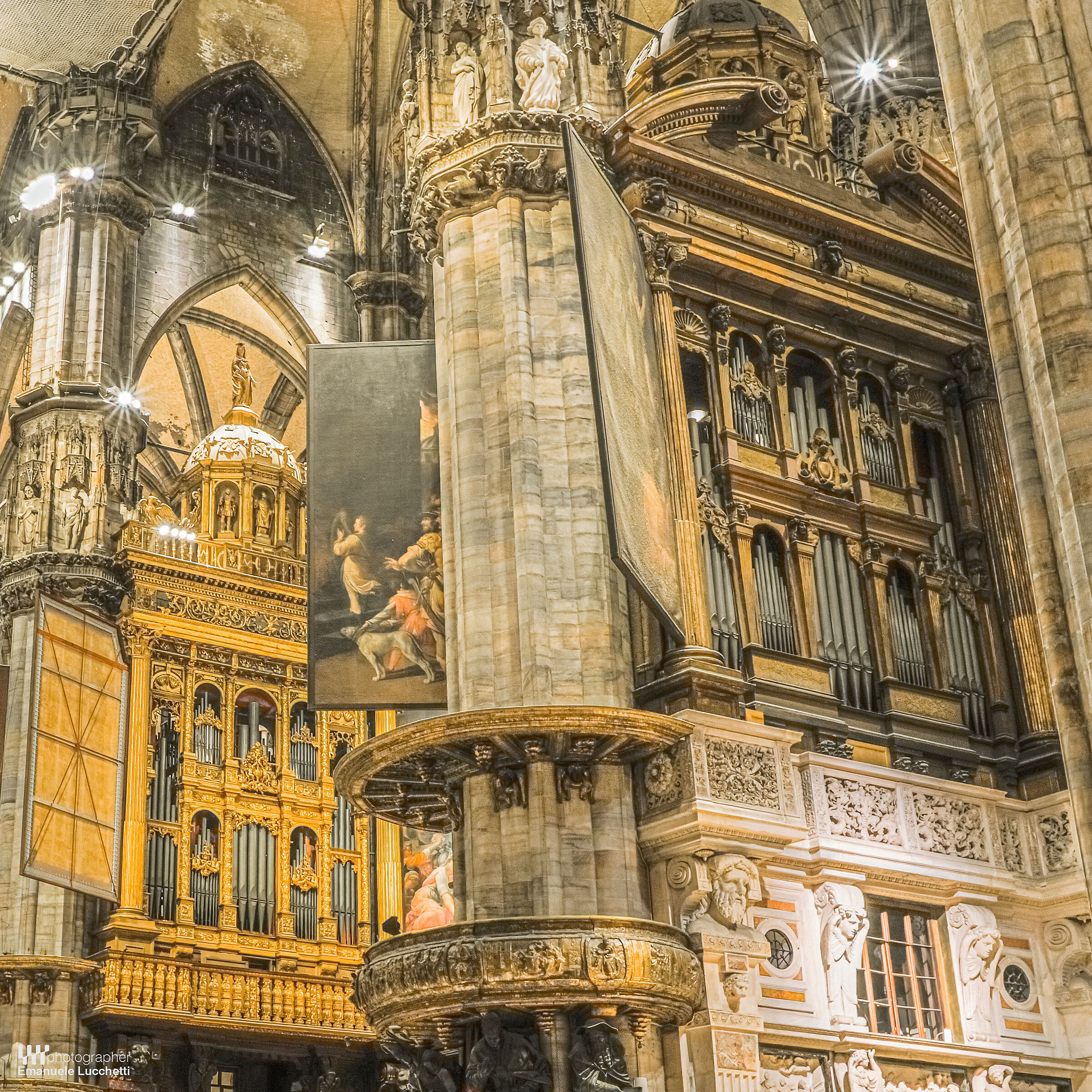 Pipe organ of the Duomo of Milan