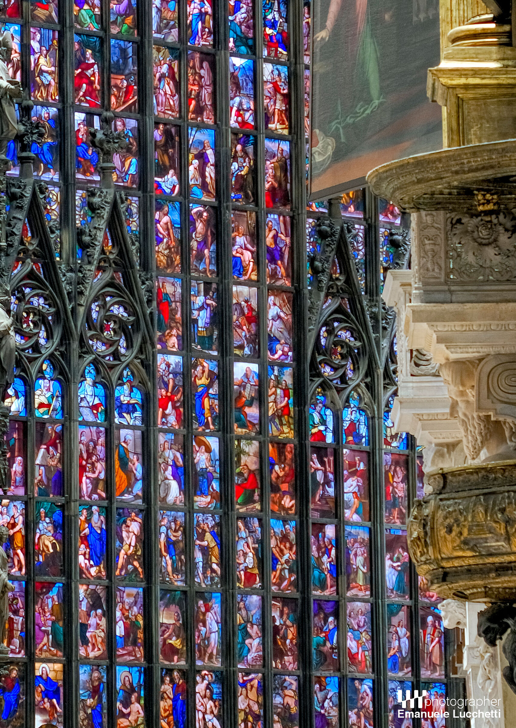 Duomo di Milano (Old Testament stained glass window)