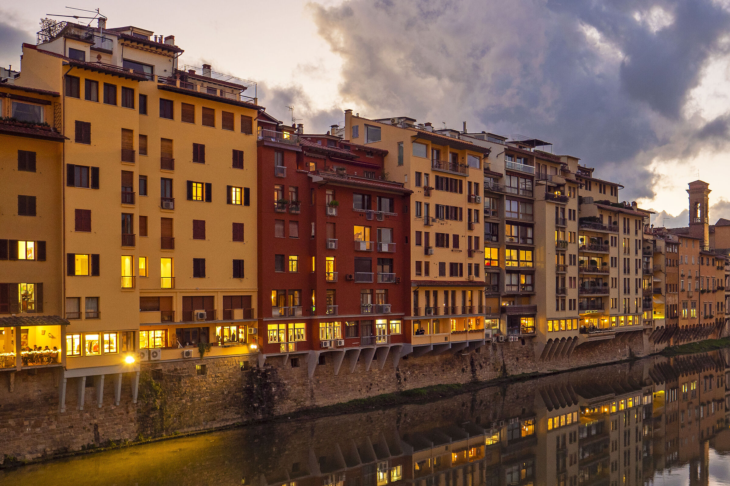 Abitazioni sull' Arno - firenze