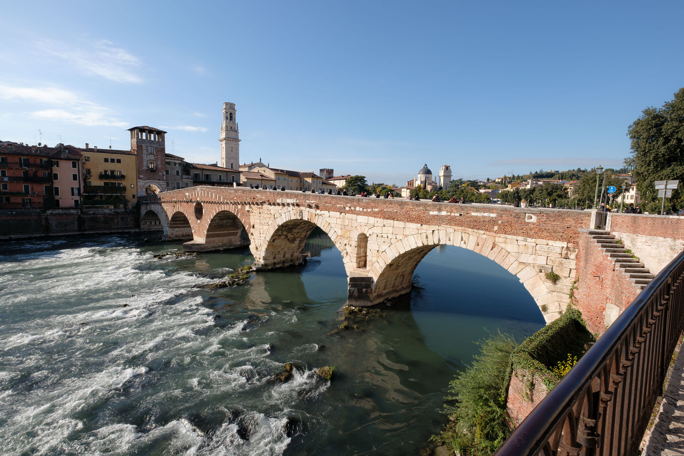 Ponte Pietra