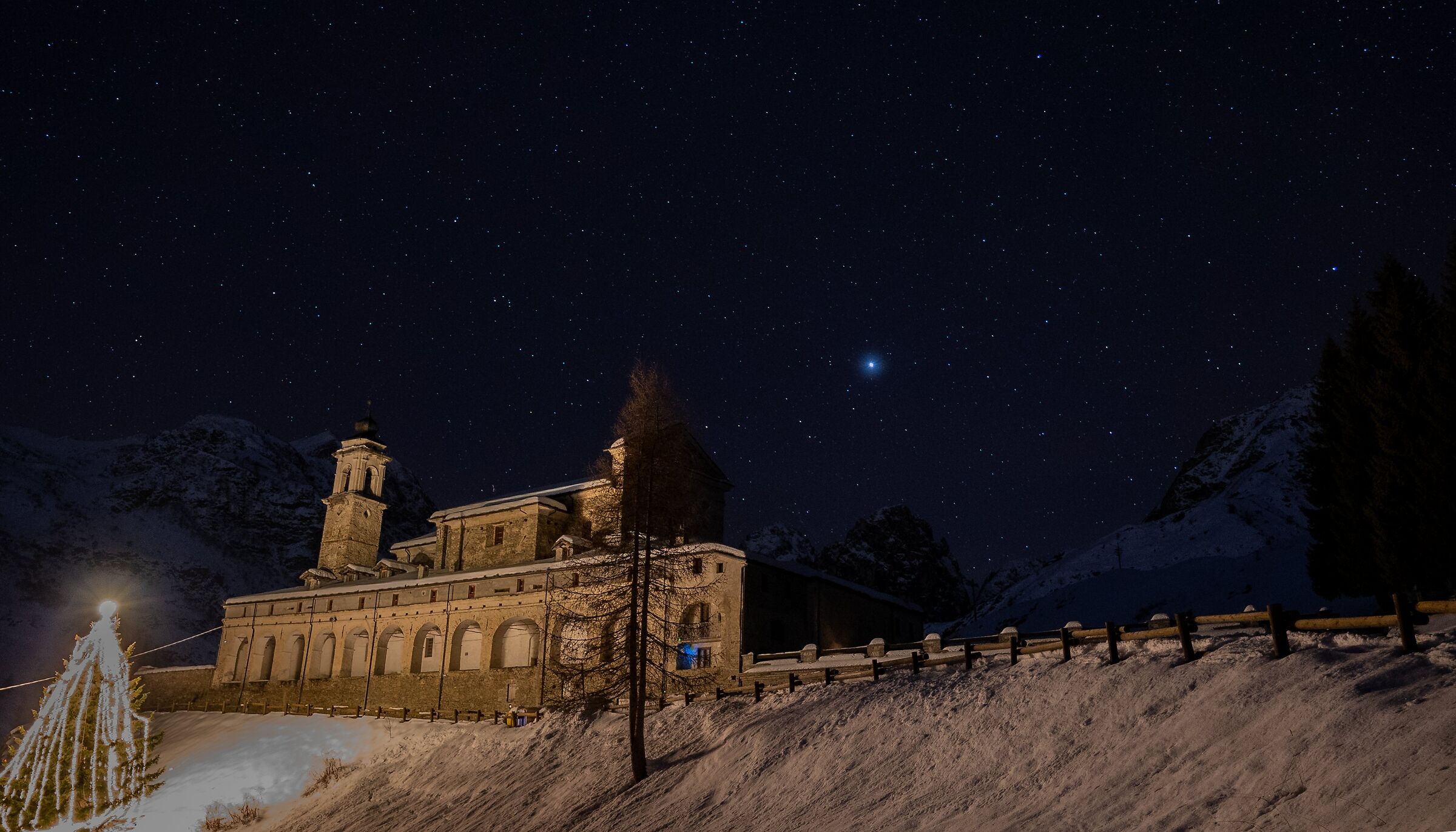 wishes.... from the sanctuary of SAN MAGNO 1760 mt above sea...