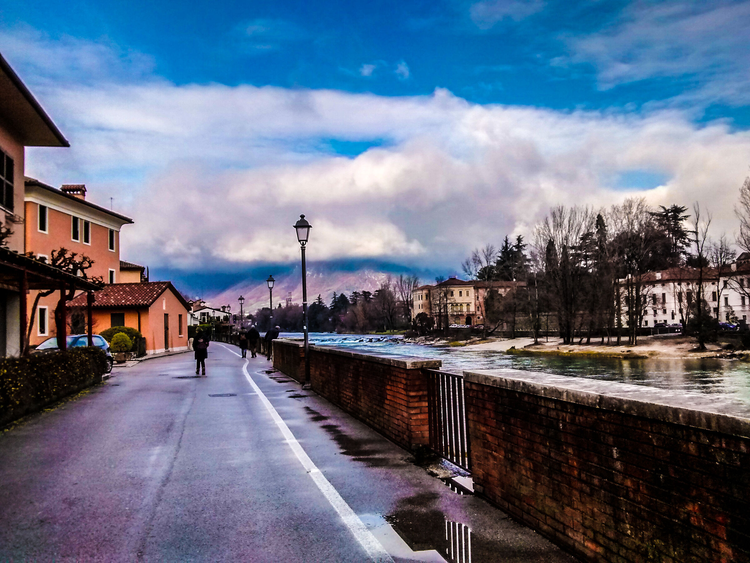 Walk along the Grappa