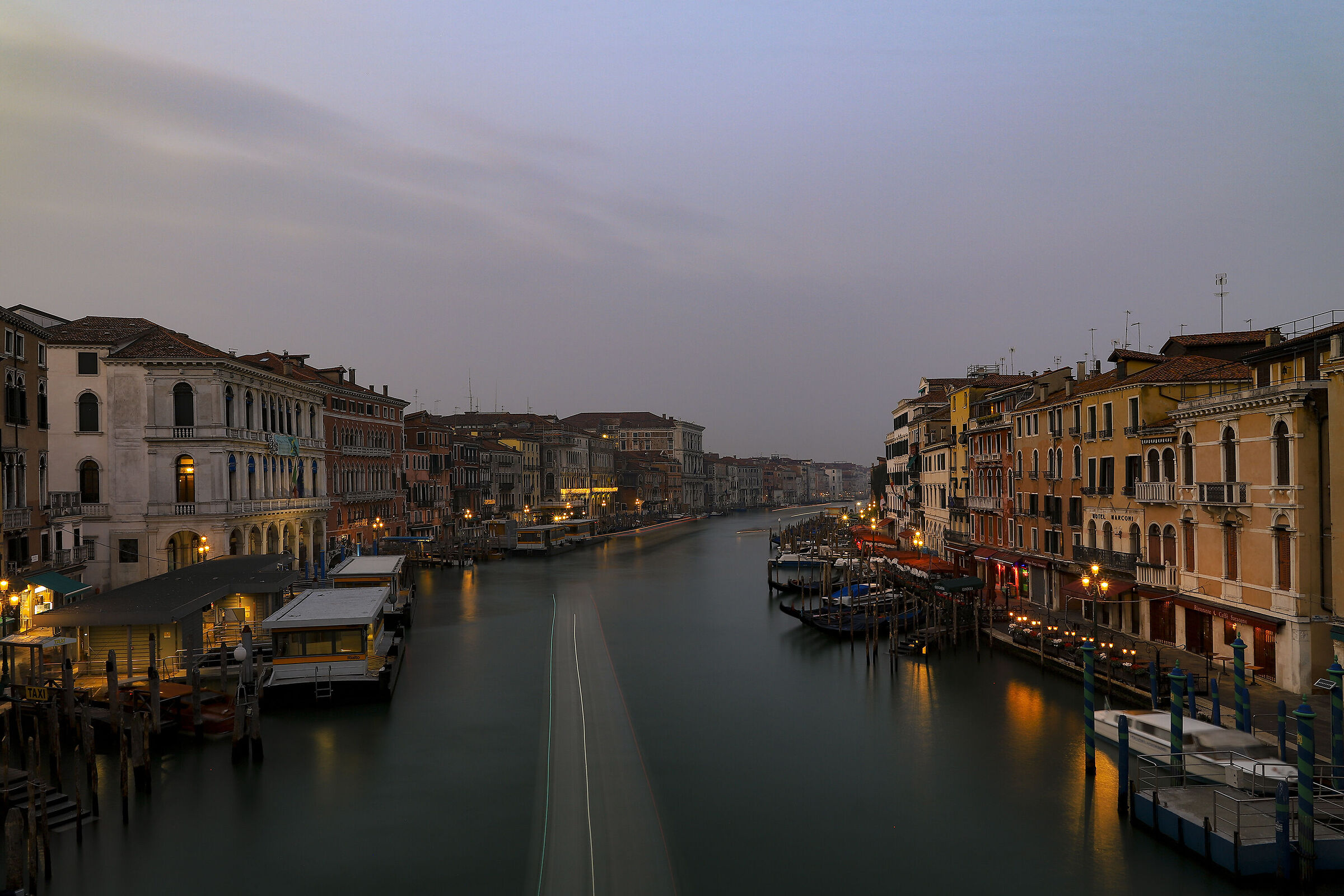 Silk under Rialto