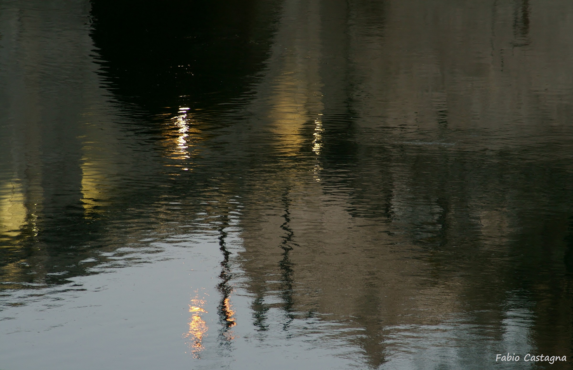 Riflessi nel Tevere