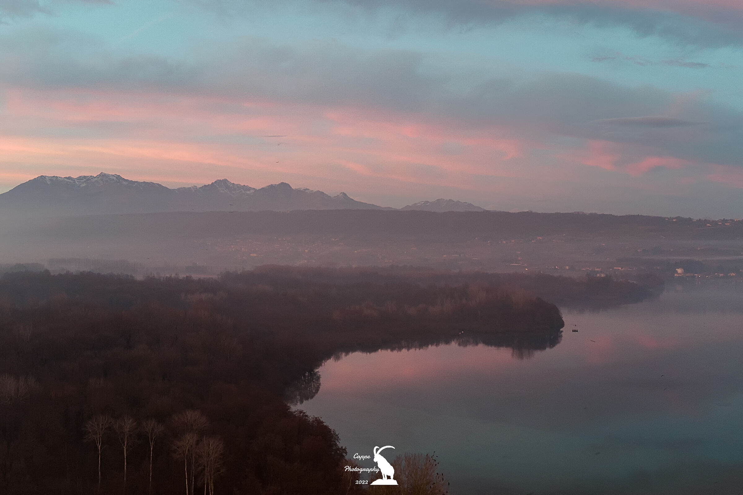 Un freddo tramonto invernale