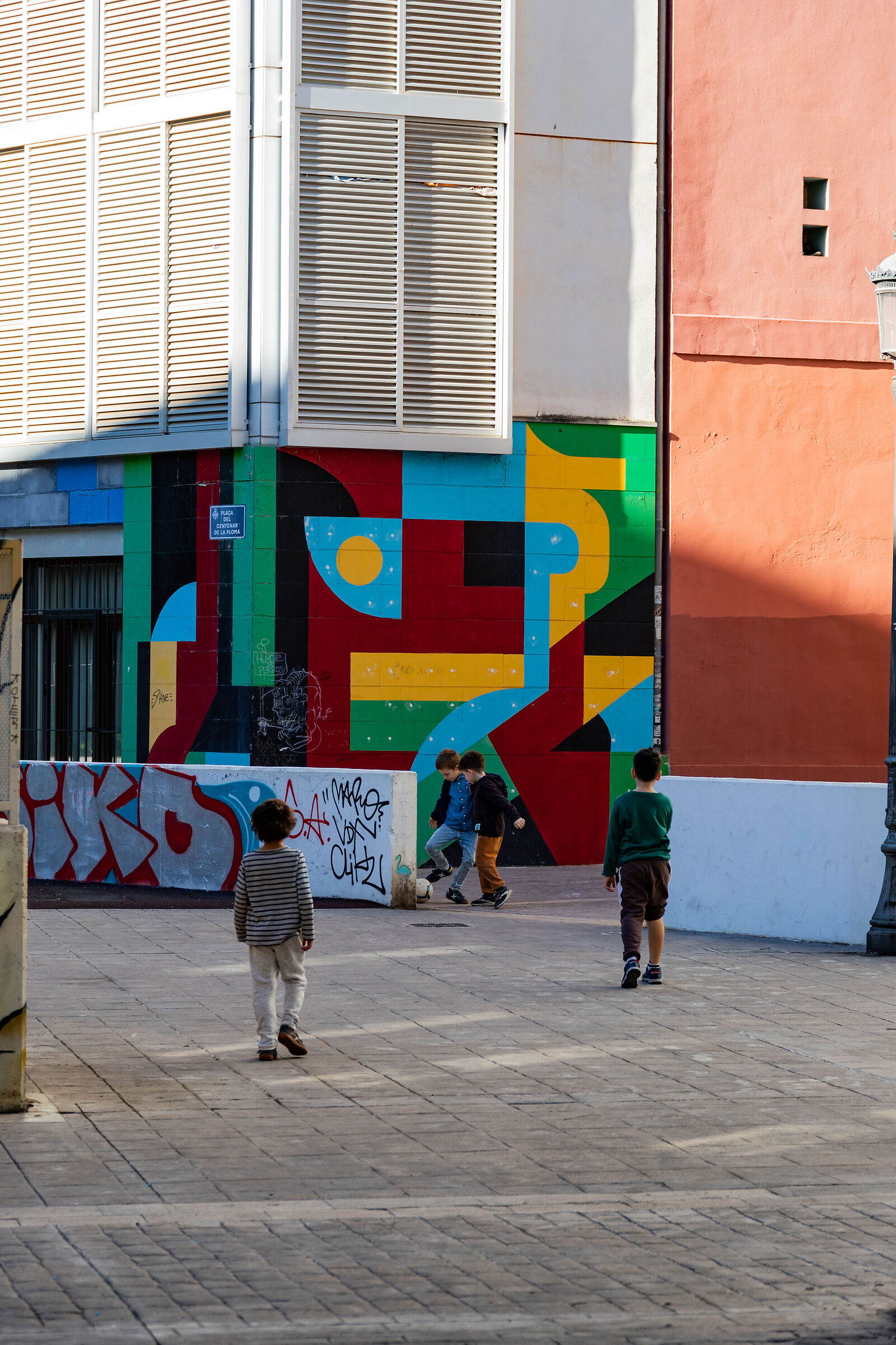 Scenes of life in Valencia