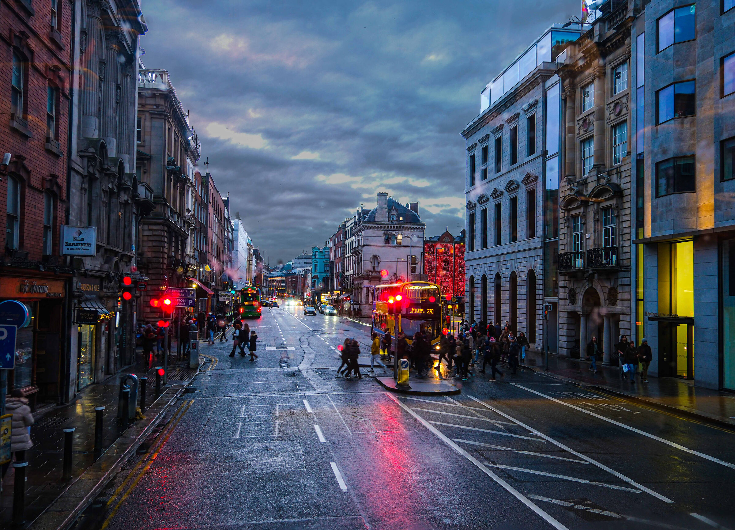 Dublin in the night1