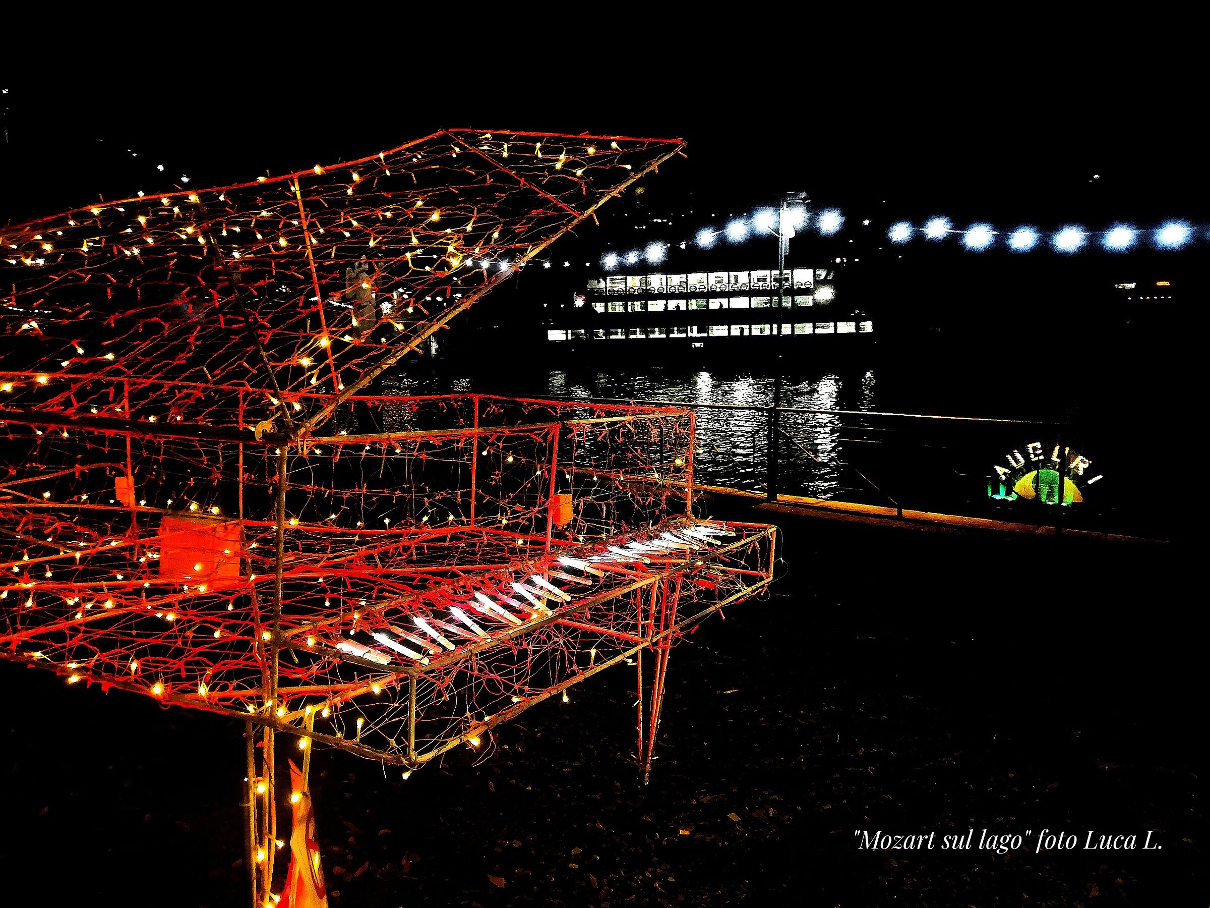 Mozart on the lake