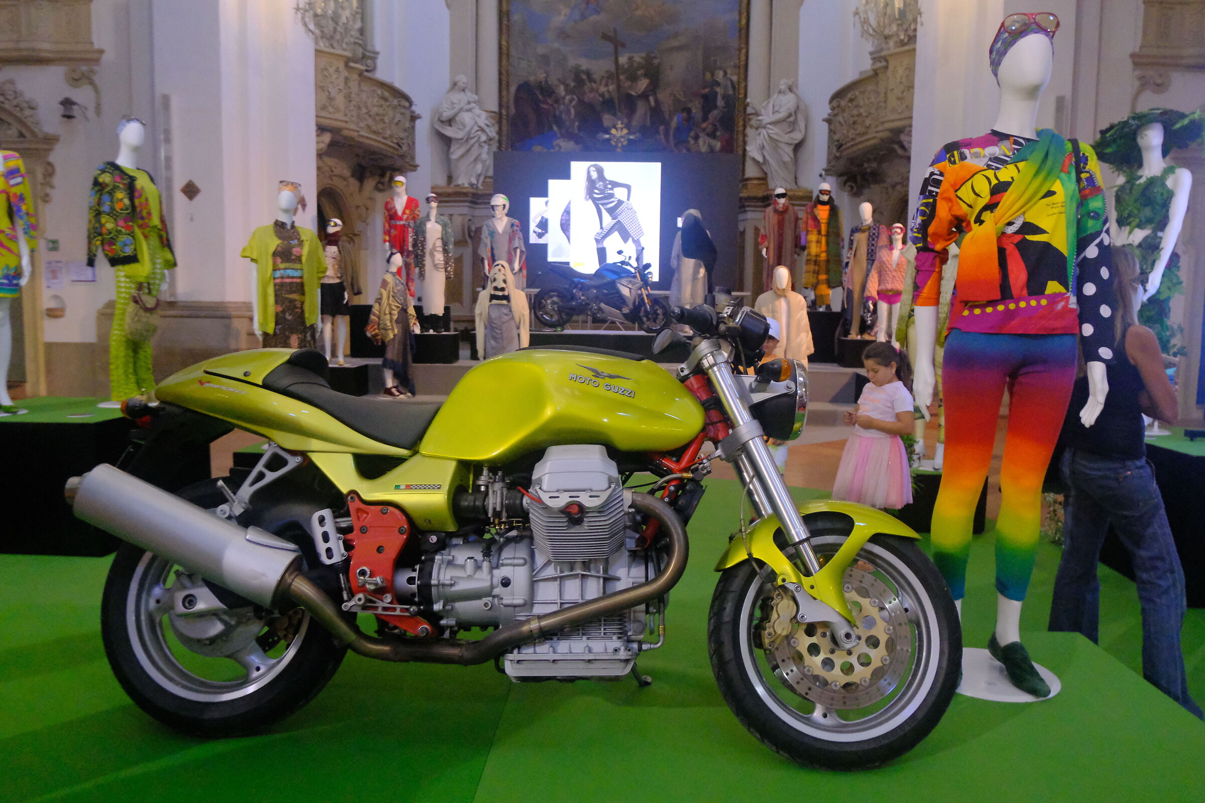 Women, fashion and engines