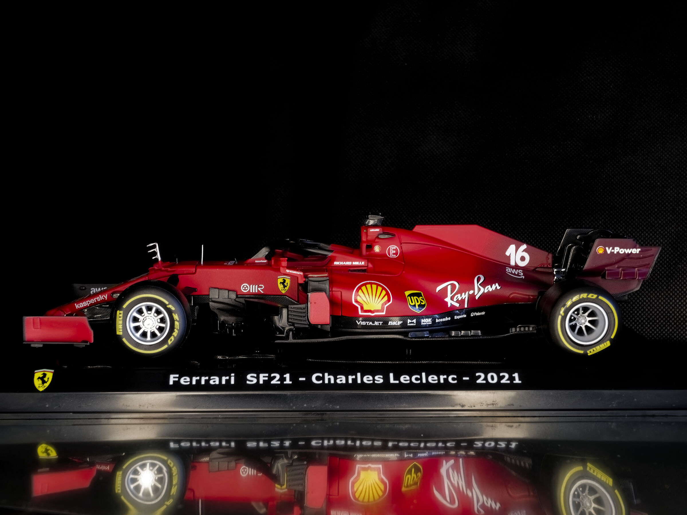 Ferrari sf21 - Charles Leclerc