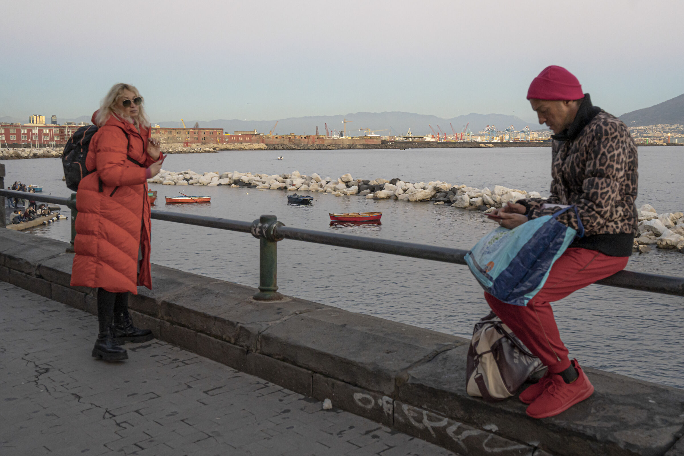 Think of a color but don't tell me (Naples)