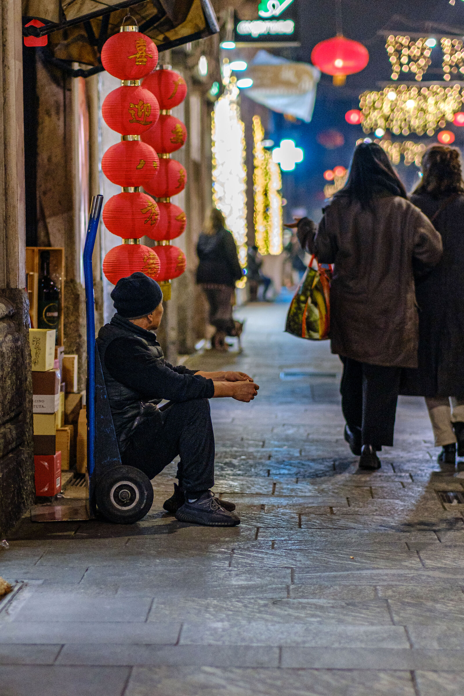 Street Milan Chinatown