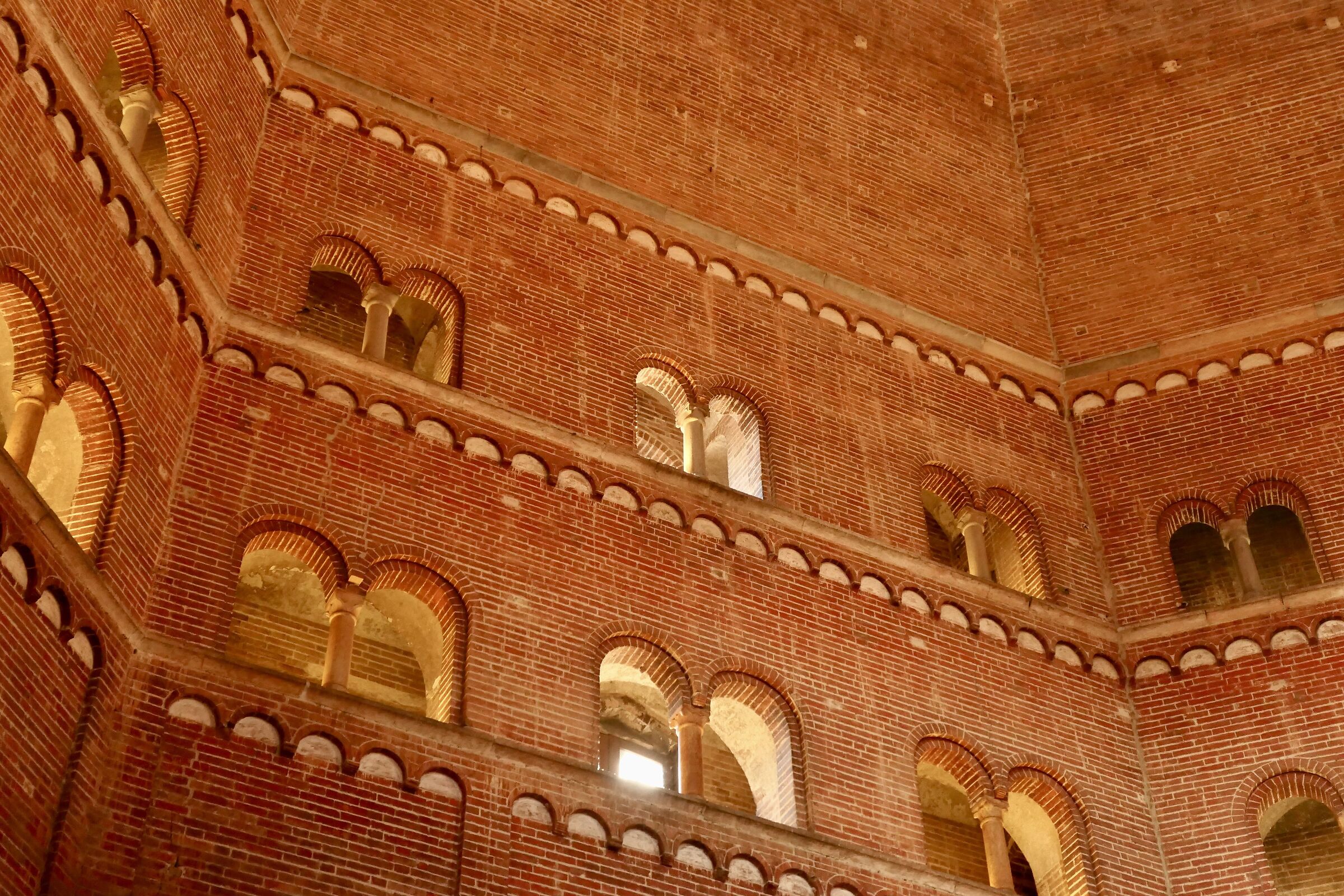 battistero in cremona 1
