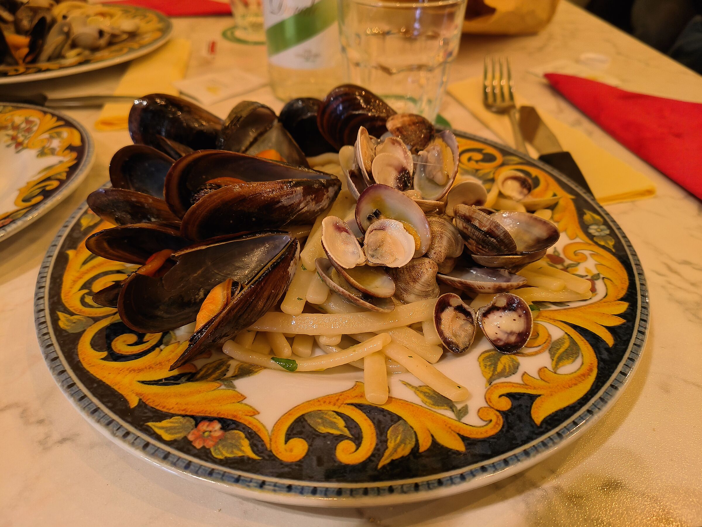 The last festive dinners