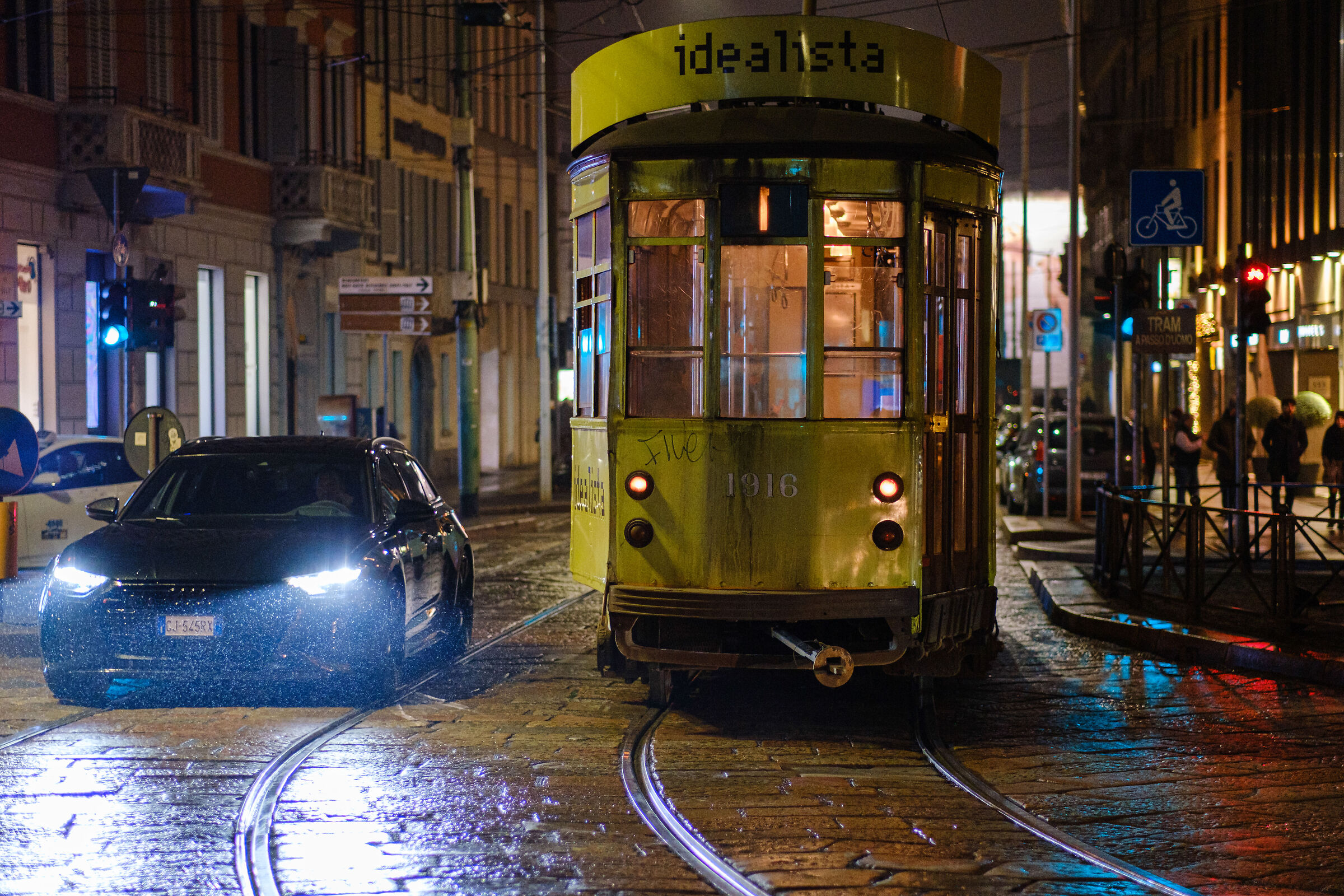 Tram Milan