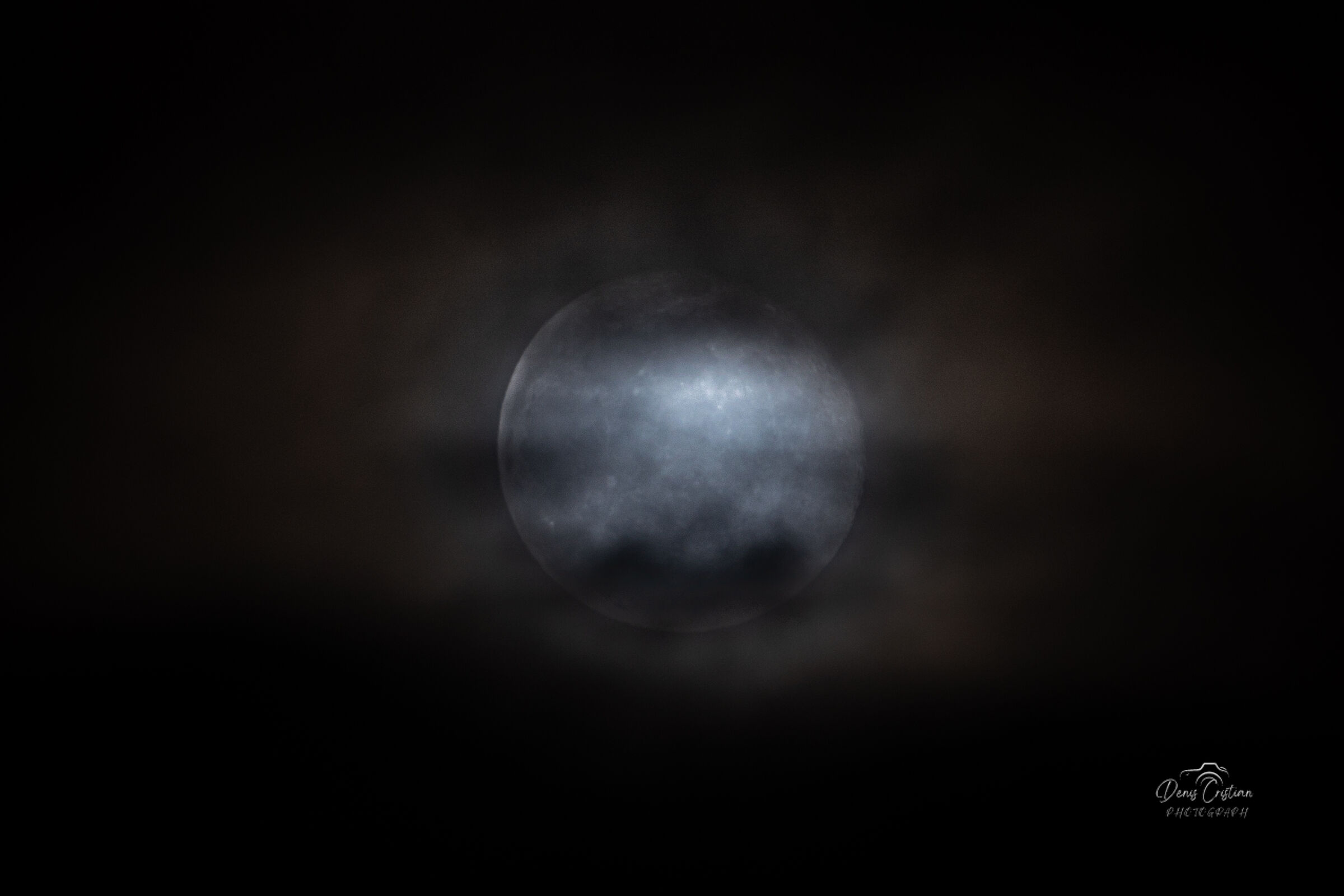 The lunar eye