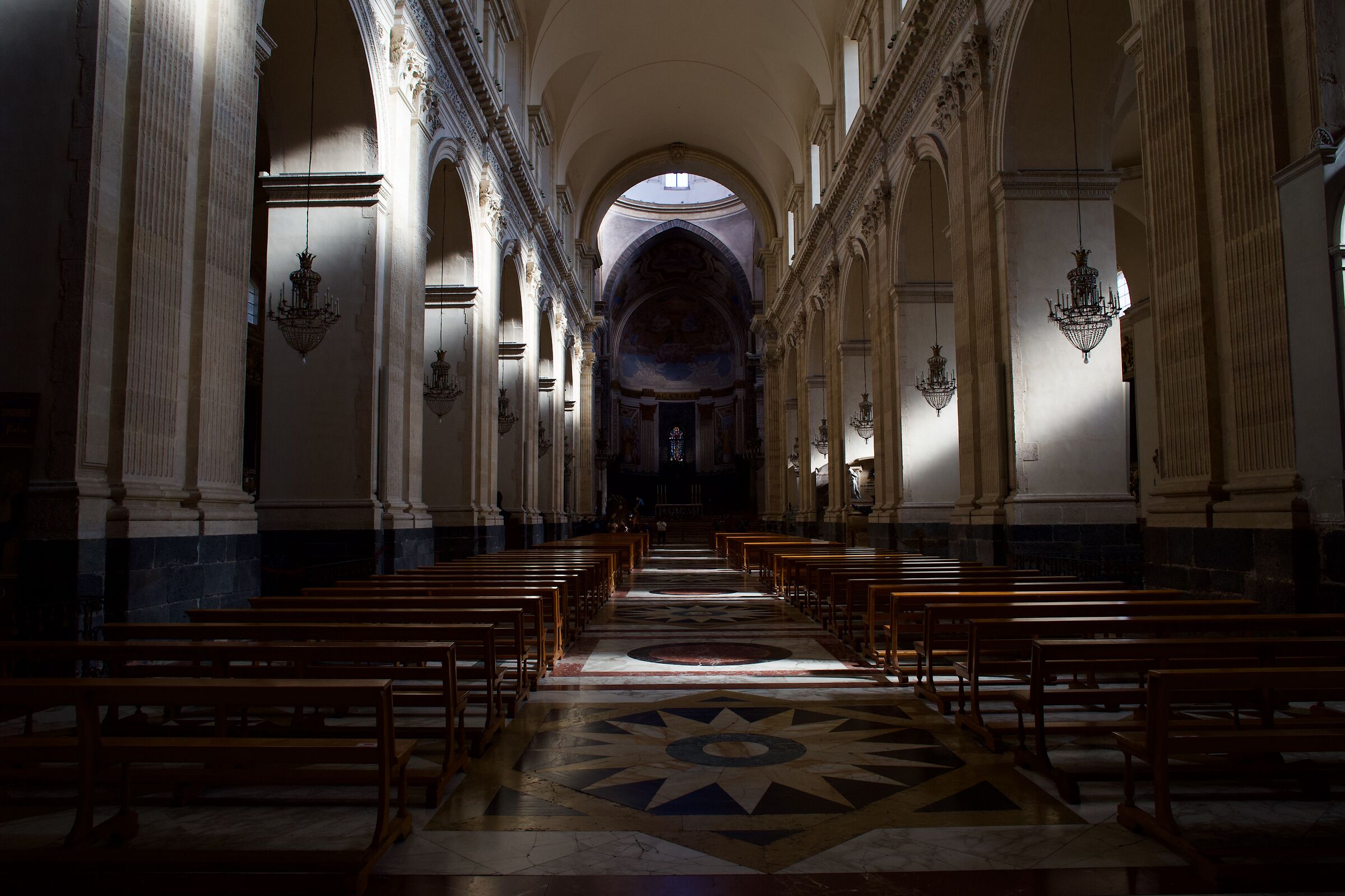 Catania: interior of the Duomo