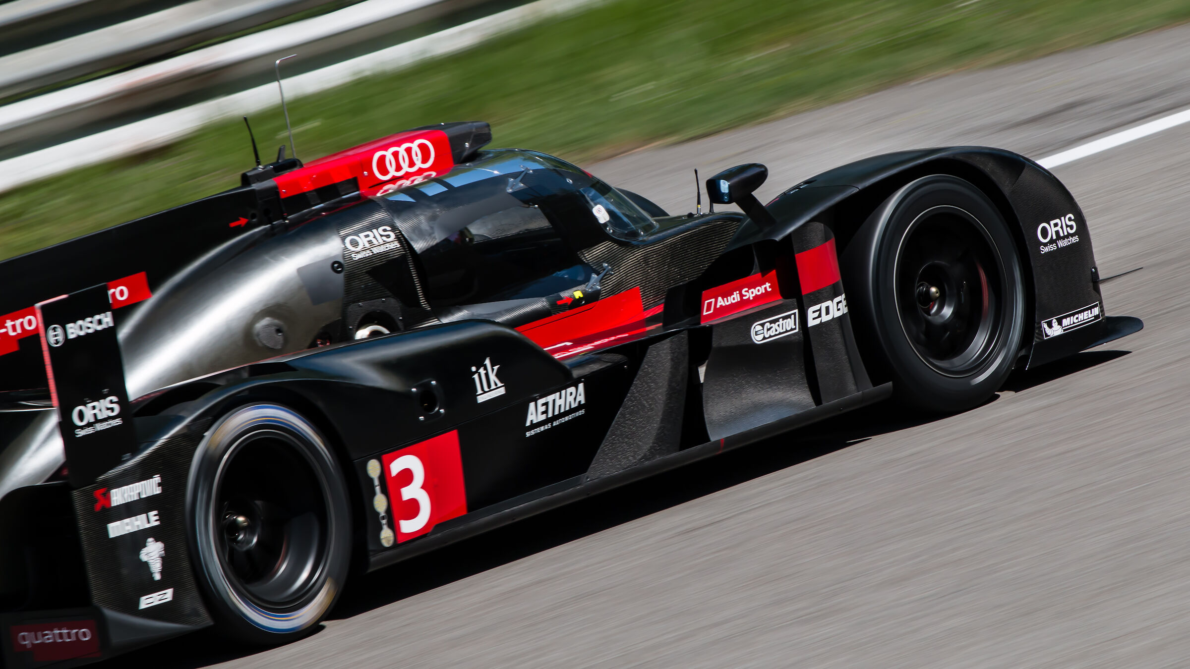 audi e-tron quattro