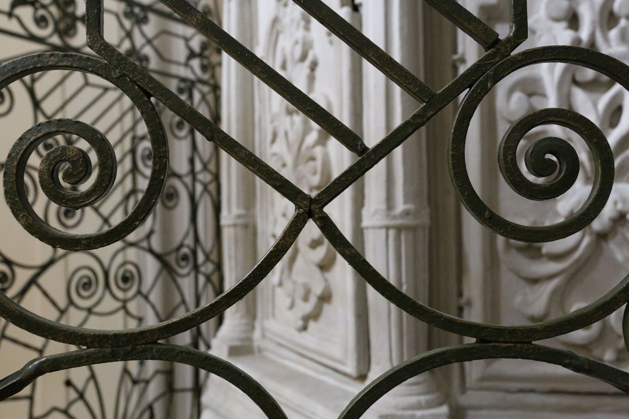 "F. 11", ISO 12. 8 0 0, 1/ 125- Canon 17-40 F.4 L,...