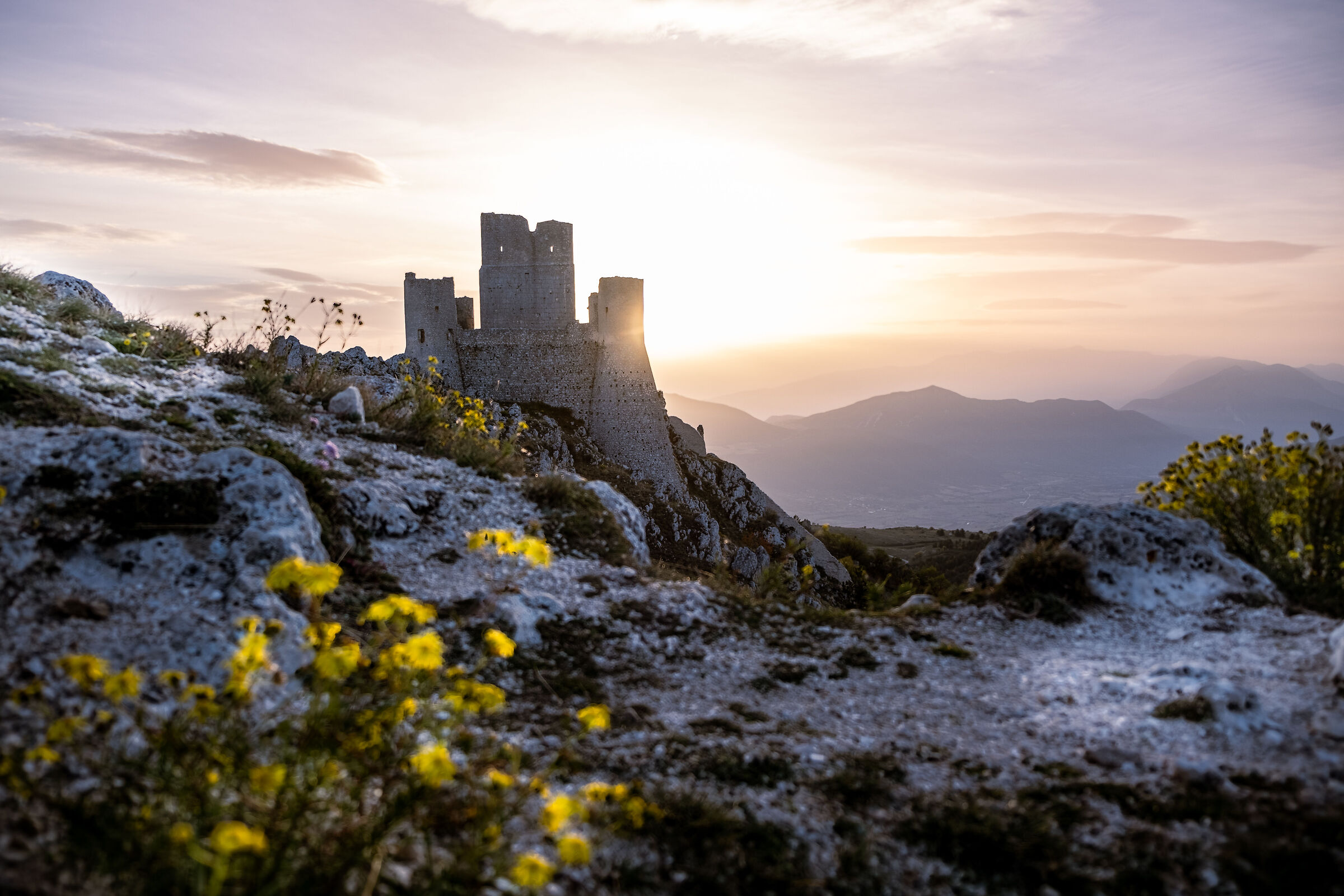 Un nuovo giorno inizia a Rocca Calascio